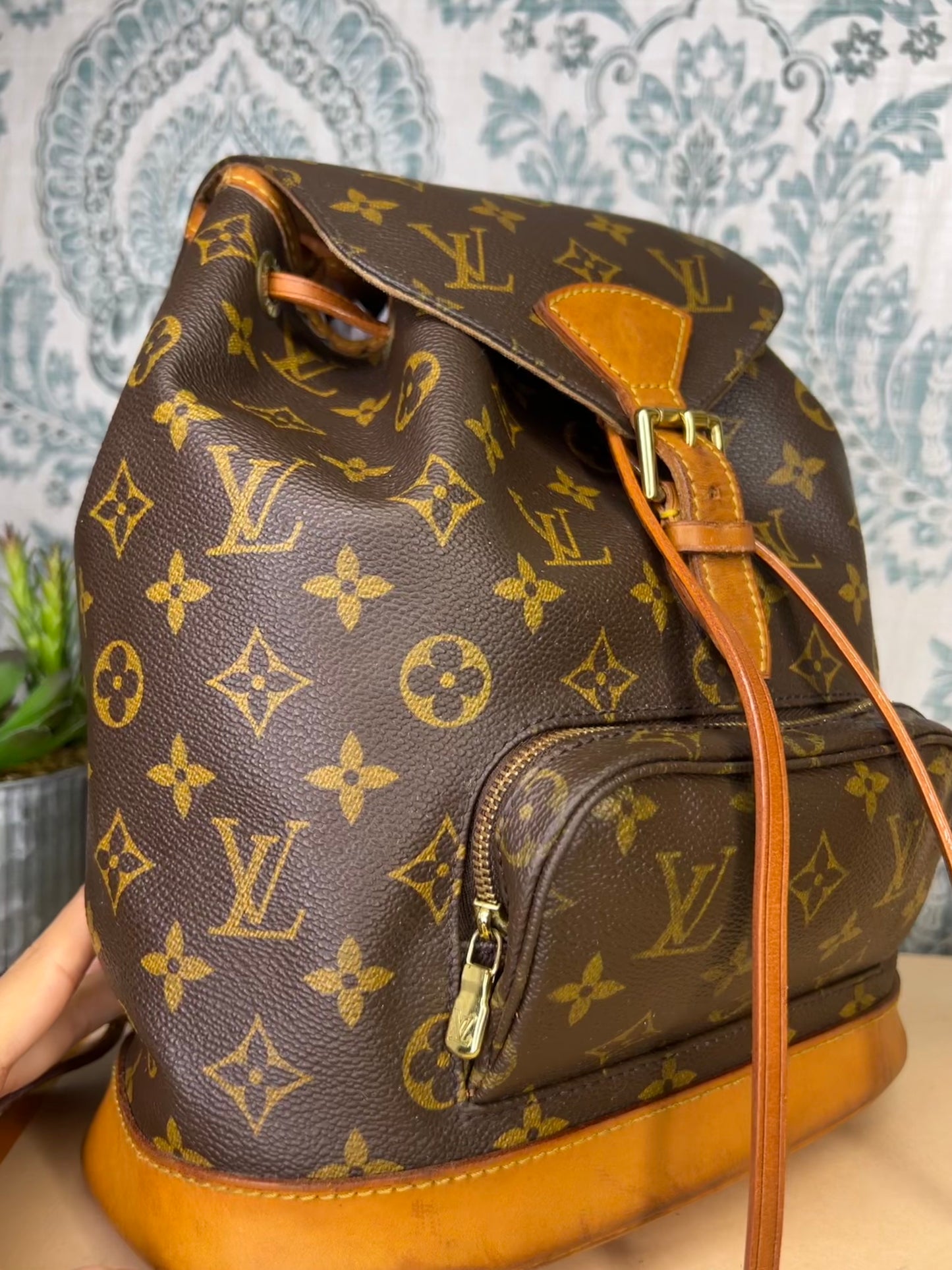 Louis Vuitton Montsouris MM #1
