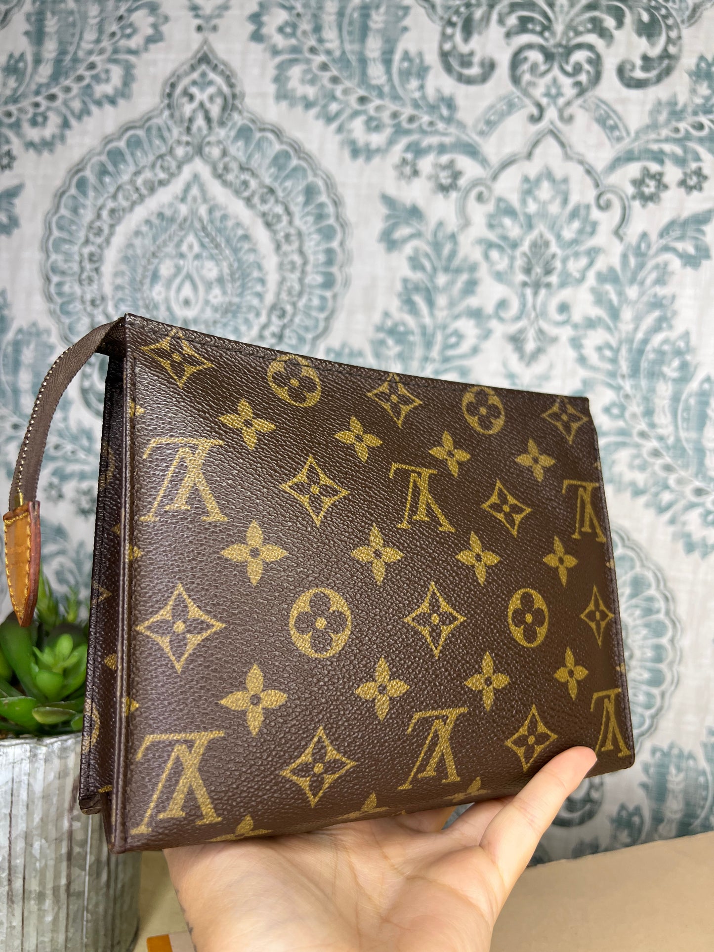 Louis Vuitton Toiletry 19 #2