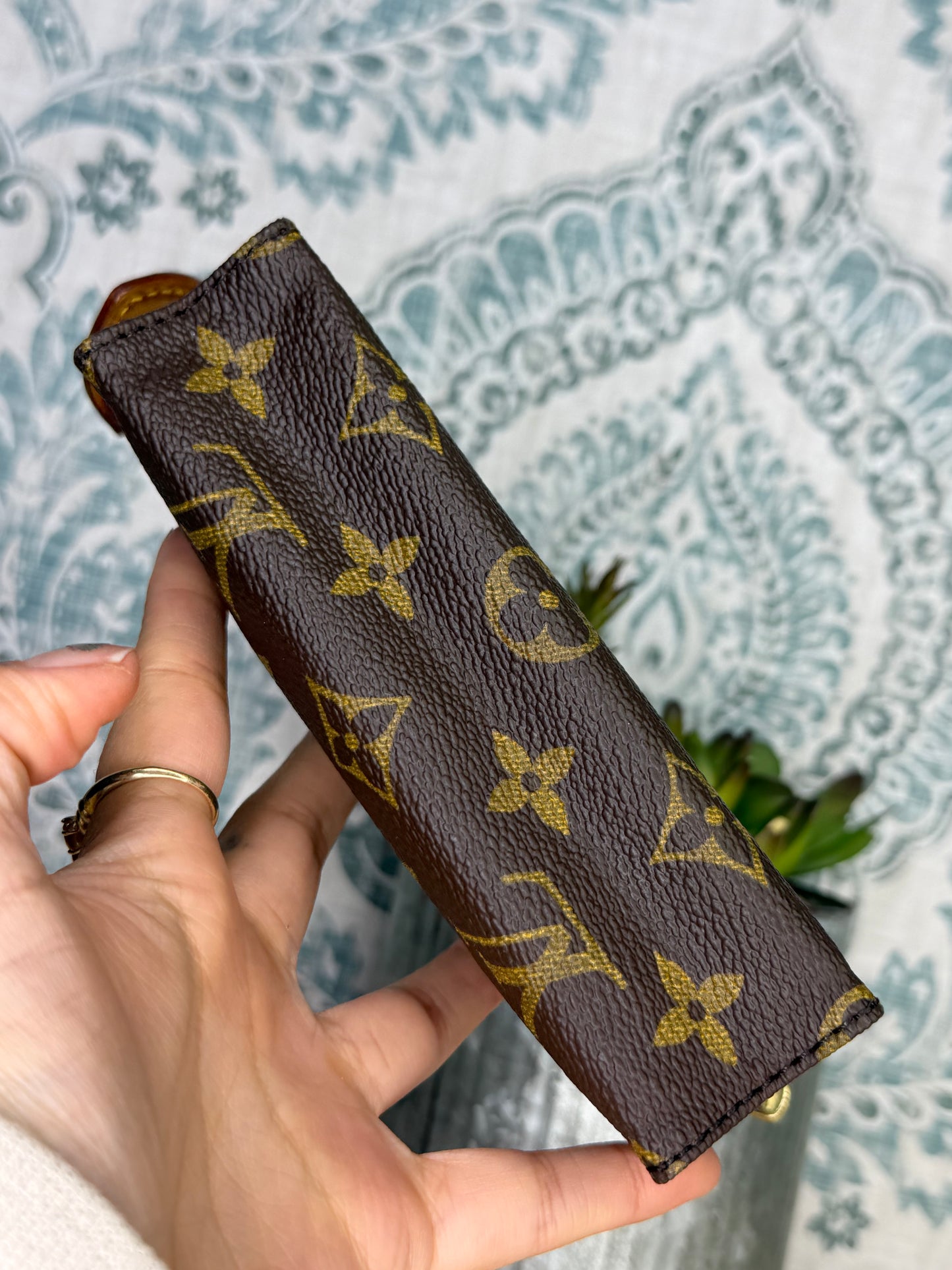 Louis Vuitton Toiletry 15