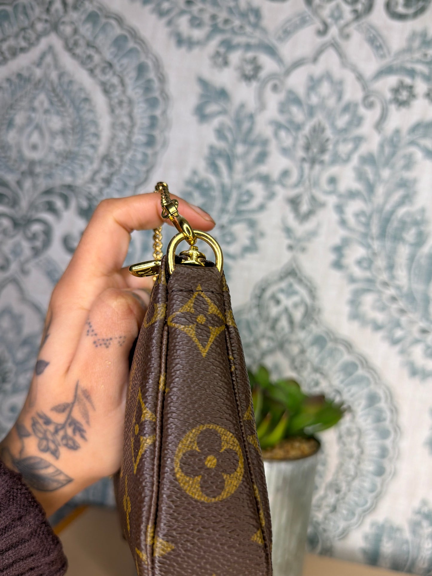Louis Vuitton Monogram Bucket Pochette #4