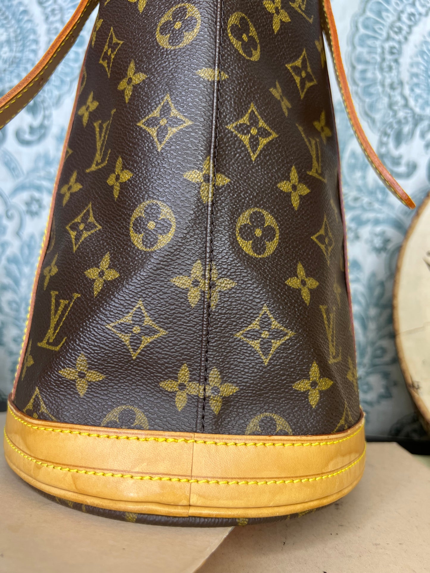 Louis Vuitton Bucket GM