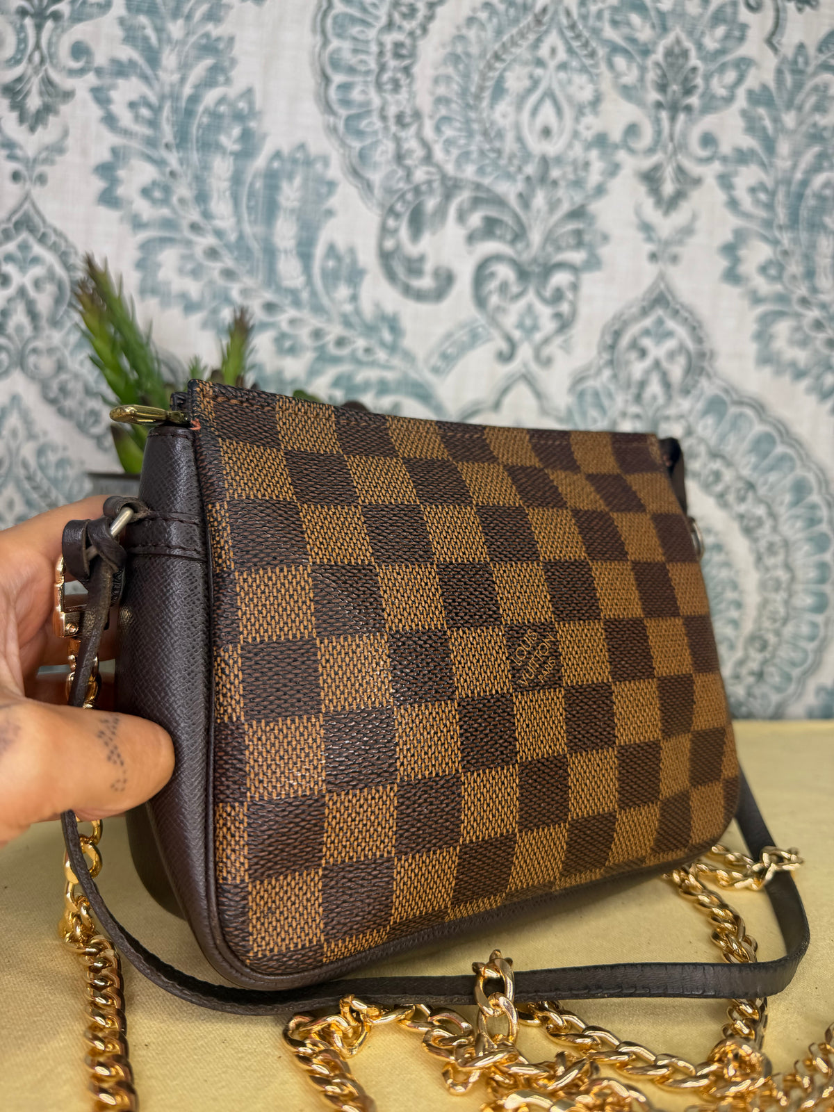 Louis Vuitton Damier Ebene Trousse Pochette
