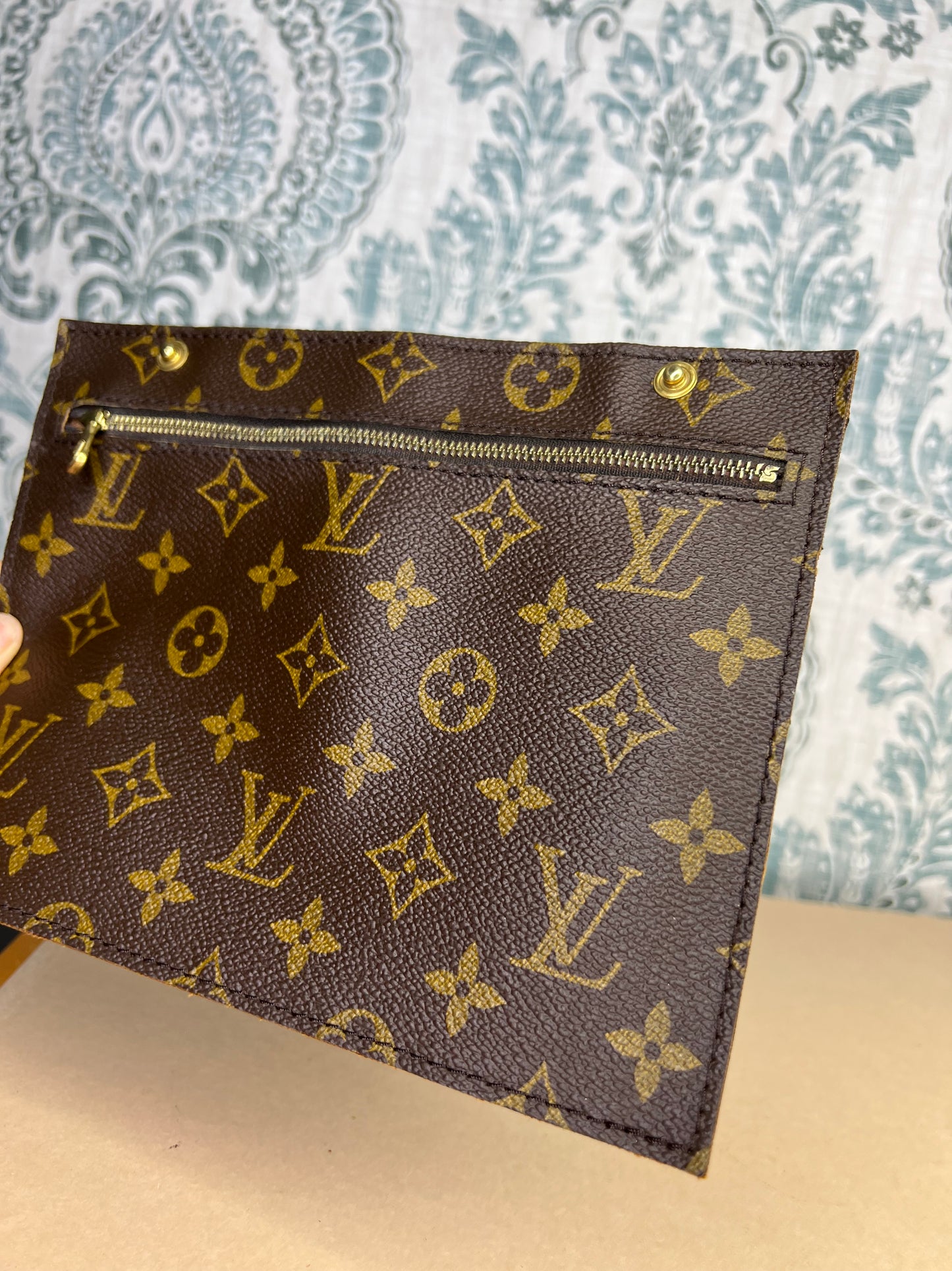 Louis Vuitton Randonnee Pouch H8