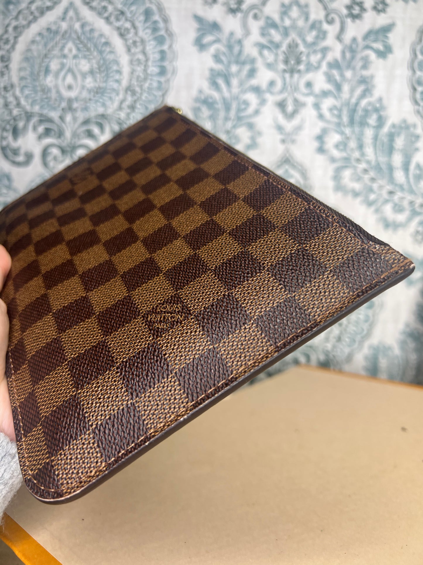 Louis Vuitton Damier Ebene Pochette