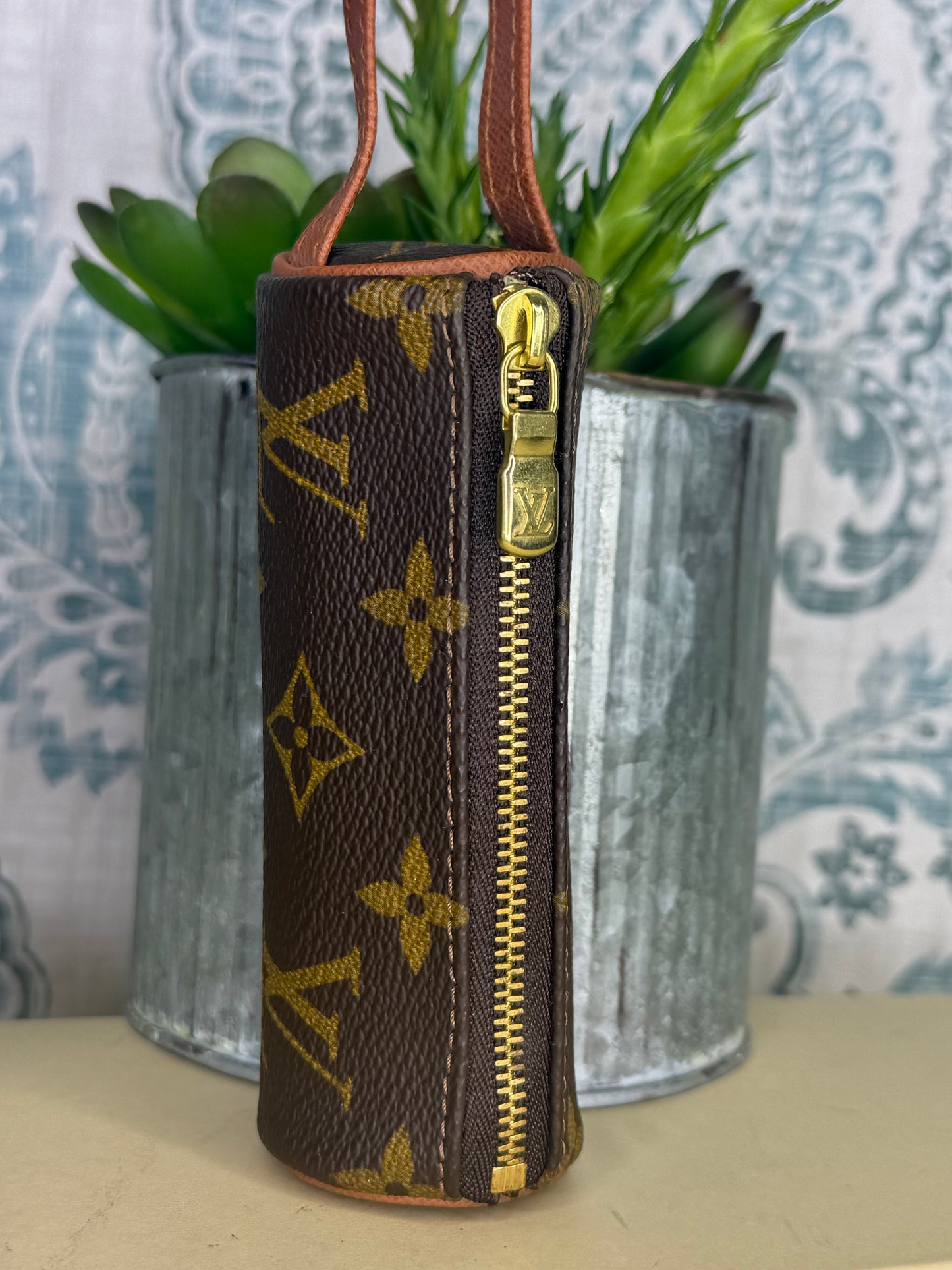 Louis Vuitton Etui 3 Balles De Golf Ball Pouch
