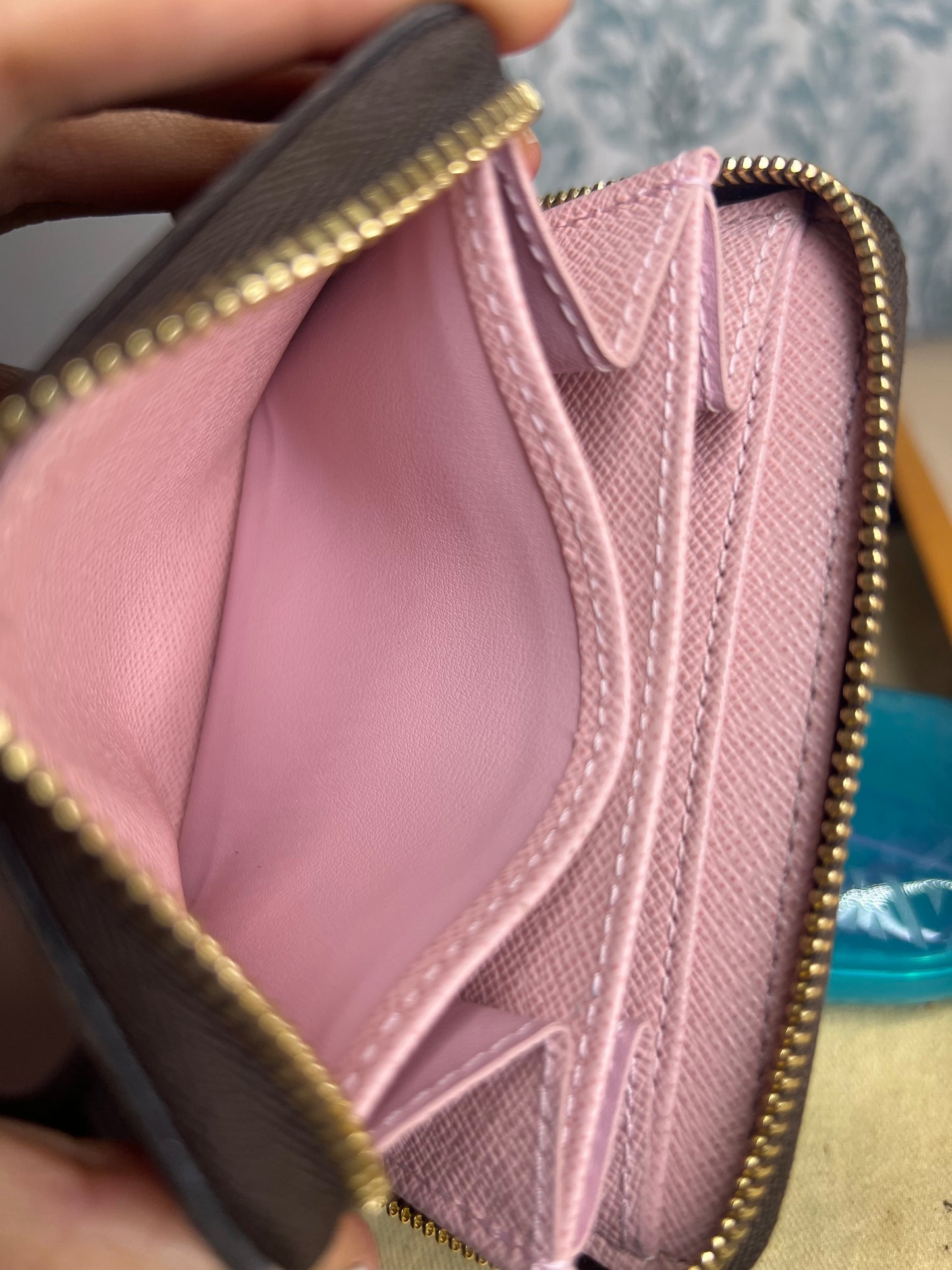 Louis Vuitton Rose Ballerine Zippy Compact Wallet