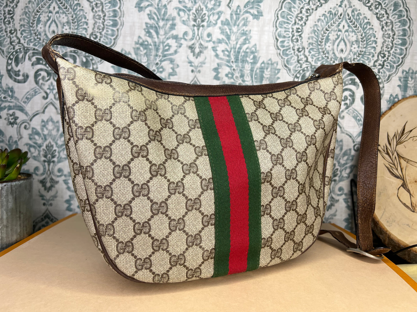Gucci Vintage Sherry Line Ophidia Bag