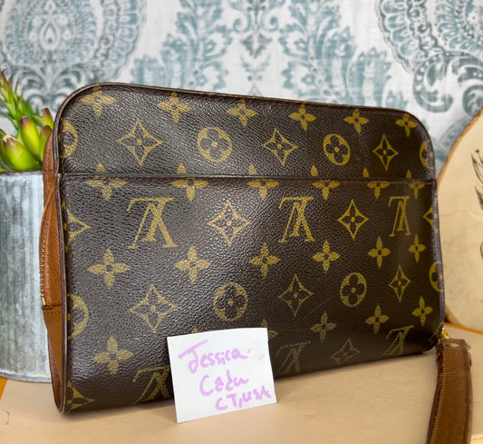 Louis Vuitton Orsay Clutch