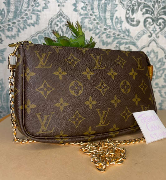 Louis Vuitton Pochette Acessories #1