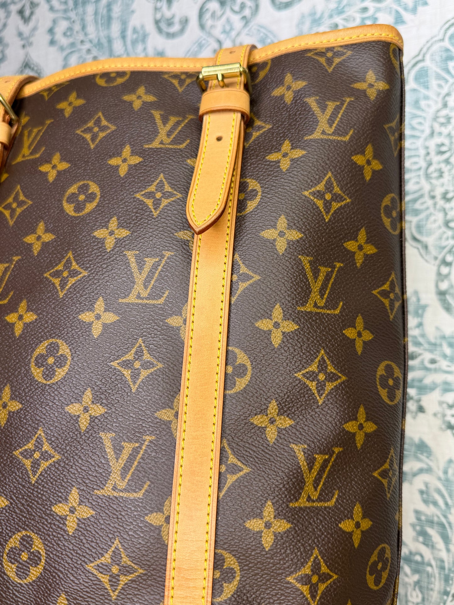 Louis Vuitton Bucket GM