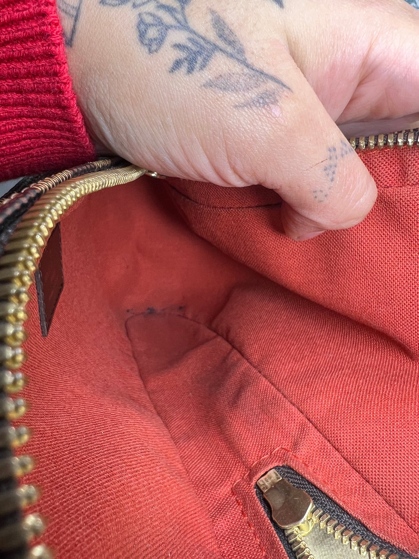 Louis Vuitton Geronimo Sling Bag