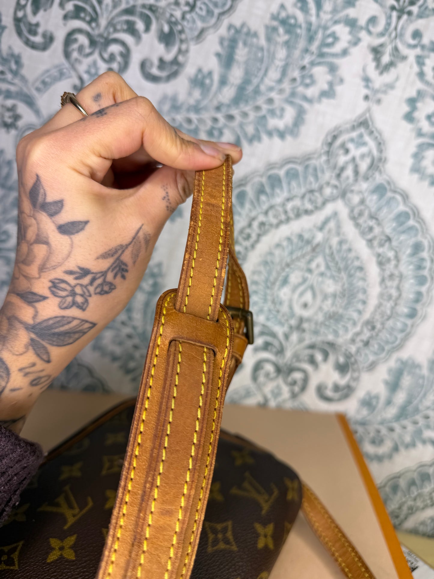 Louis Vuitton Saint Germain 24