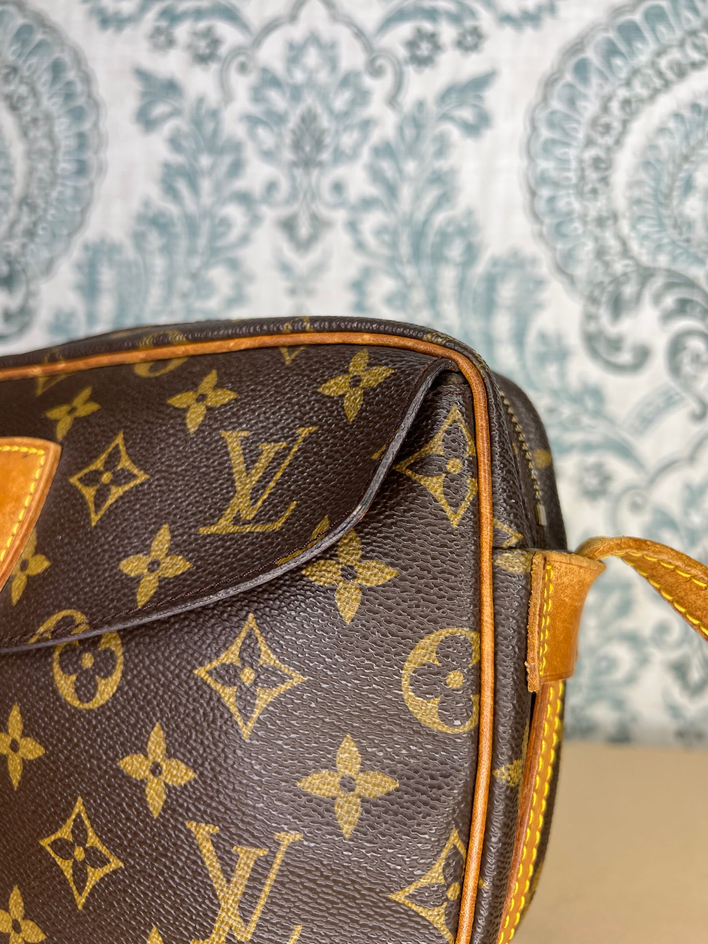 Louis Vuitton Jeune Fille MM