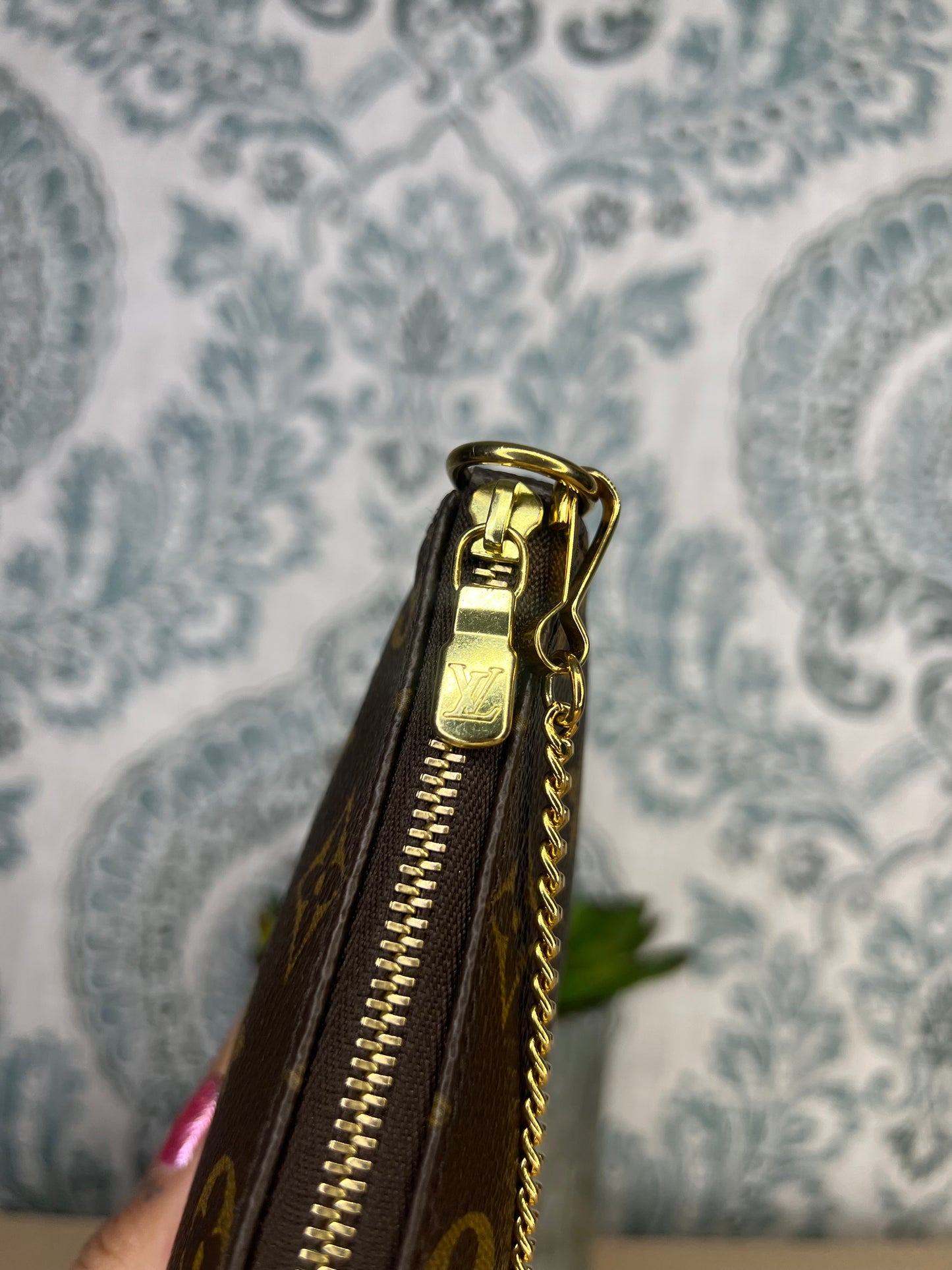 Louis Vuitton Monogram Bucket Pochette #2