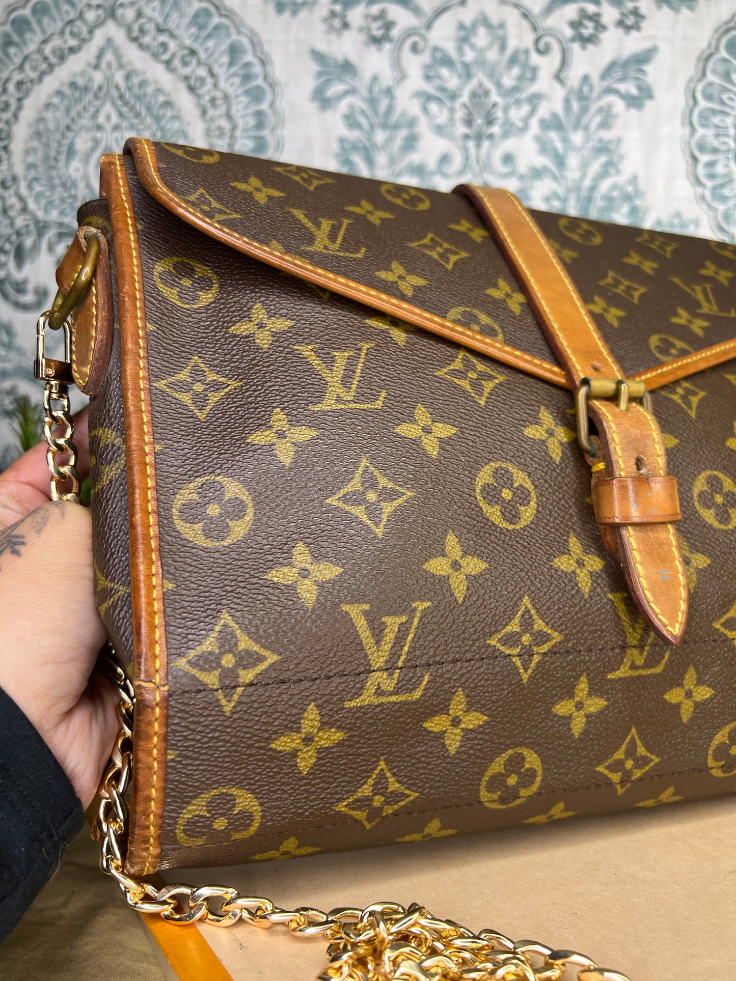 Monogram Portable Serviette

Desktop Organizer