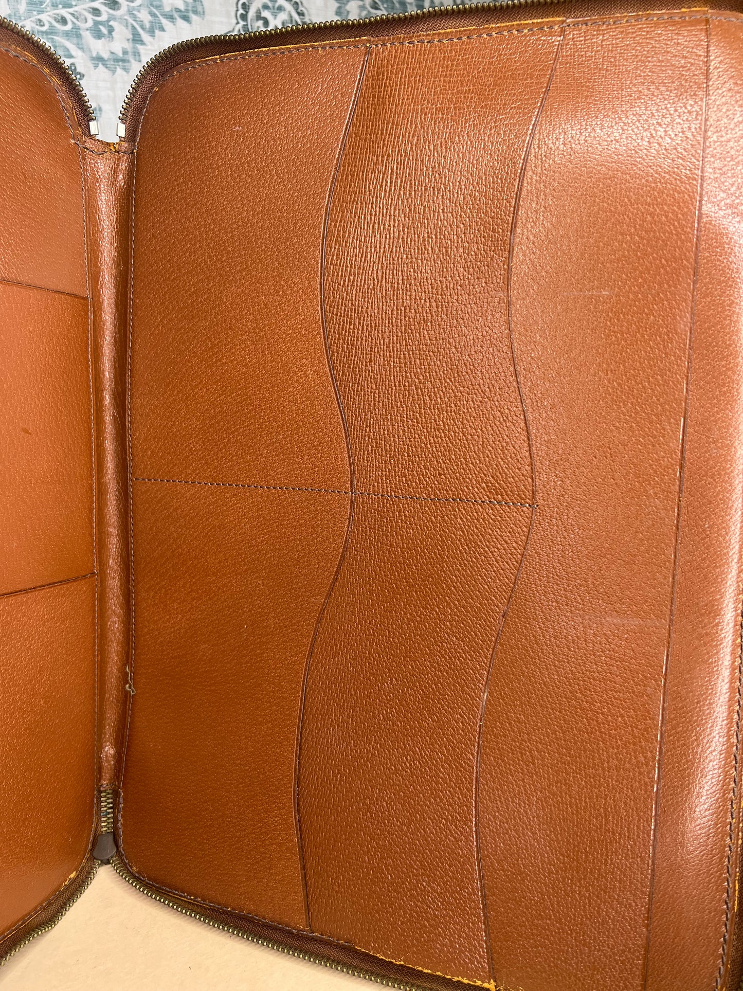 Louis Vuitton Portfolio Vintage Case