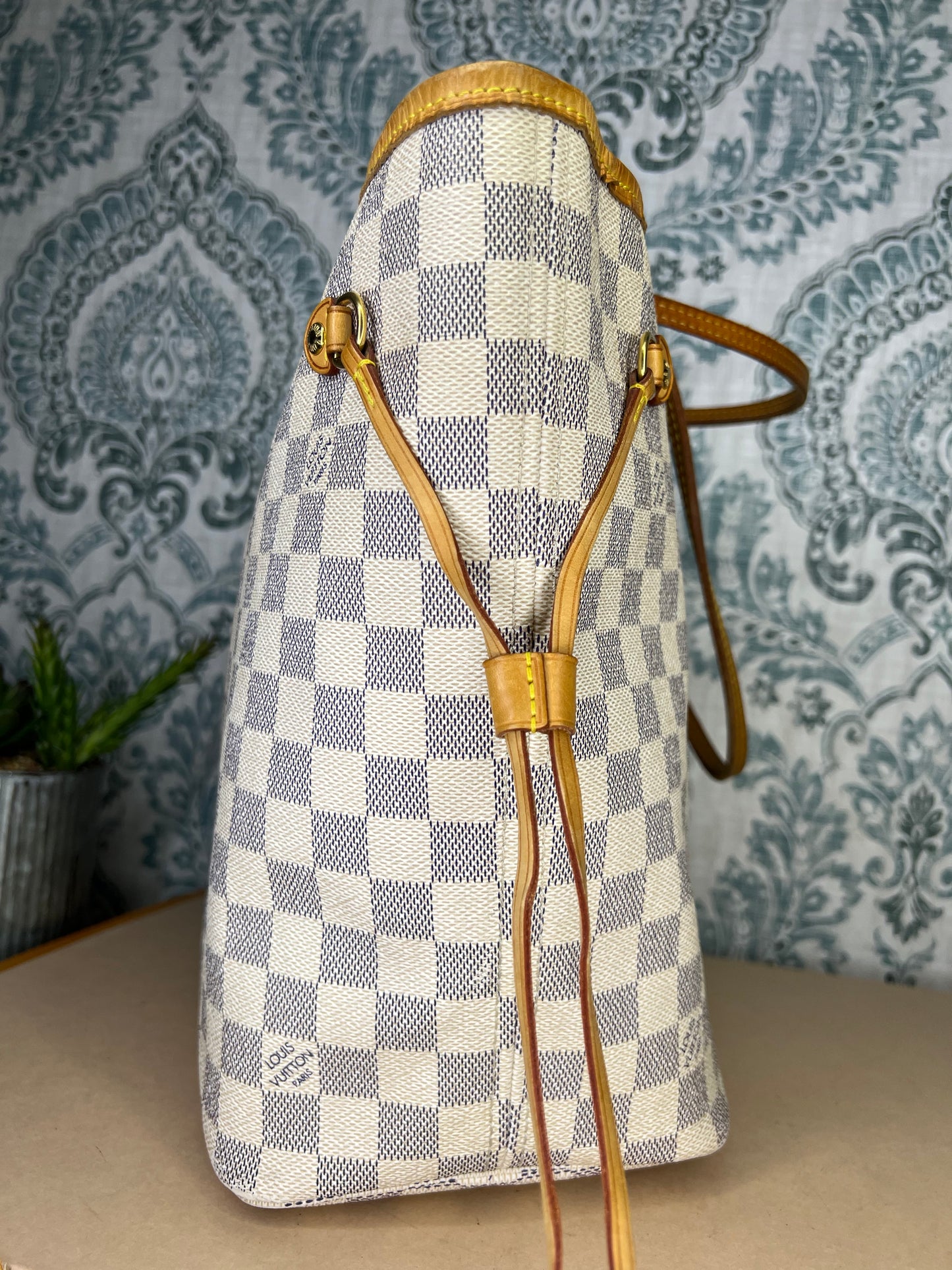 Louis Vuitton Neverfull MM Damier Azur