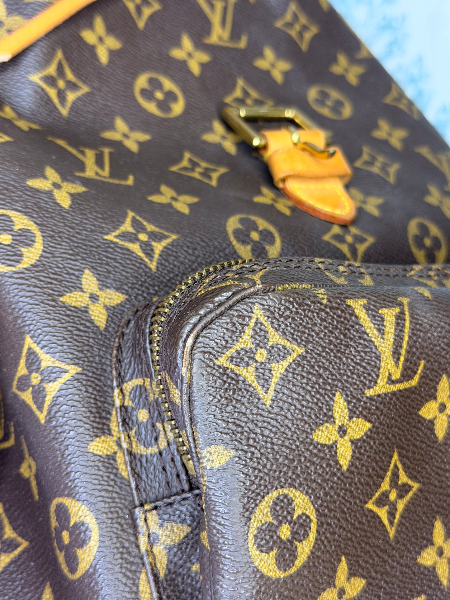 Louis Vuitton Montsouris GM