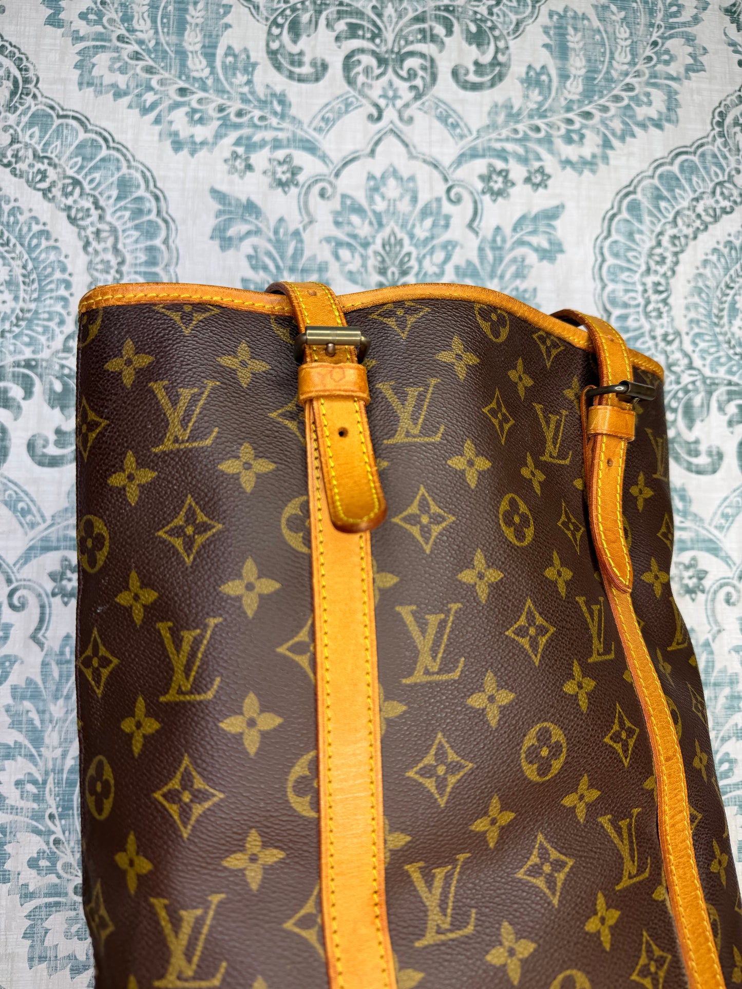 Louis Vuitton Bucket GM