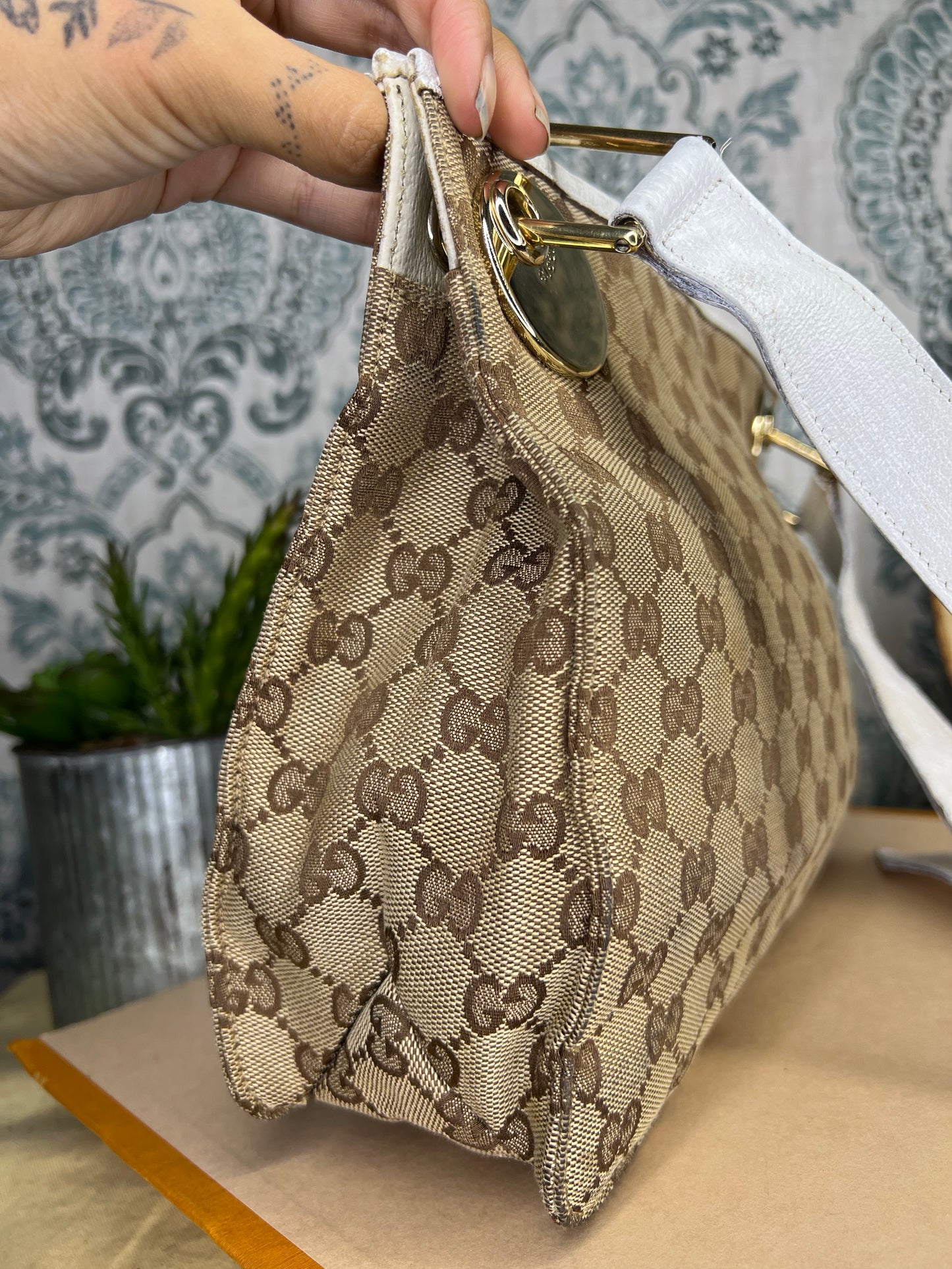 Gucci Eclipse Crossbody