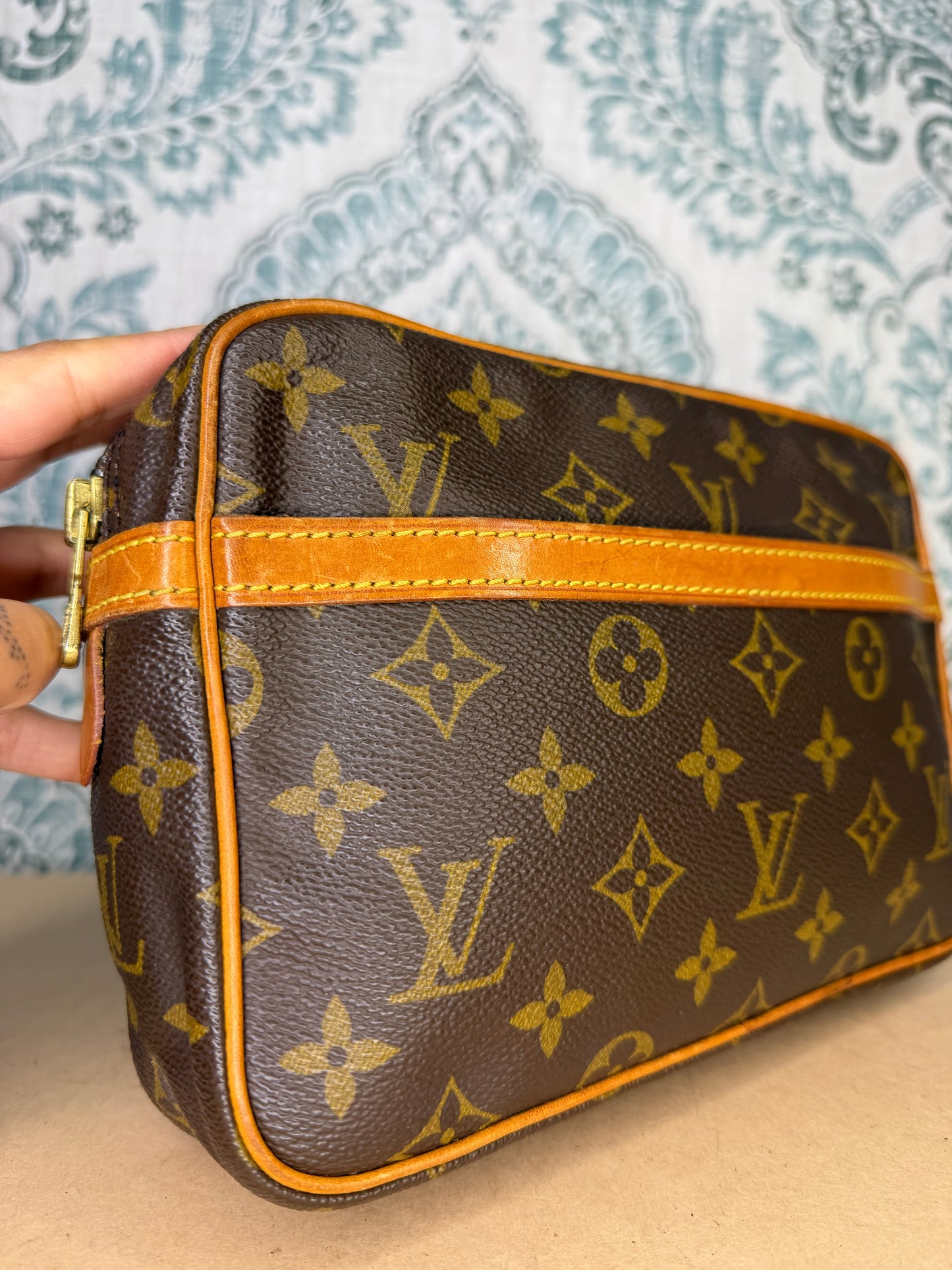 Louis Vuitton Compiegne 23