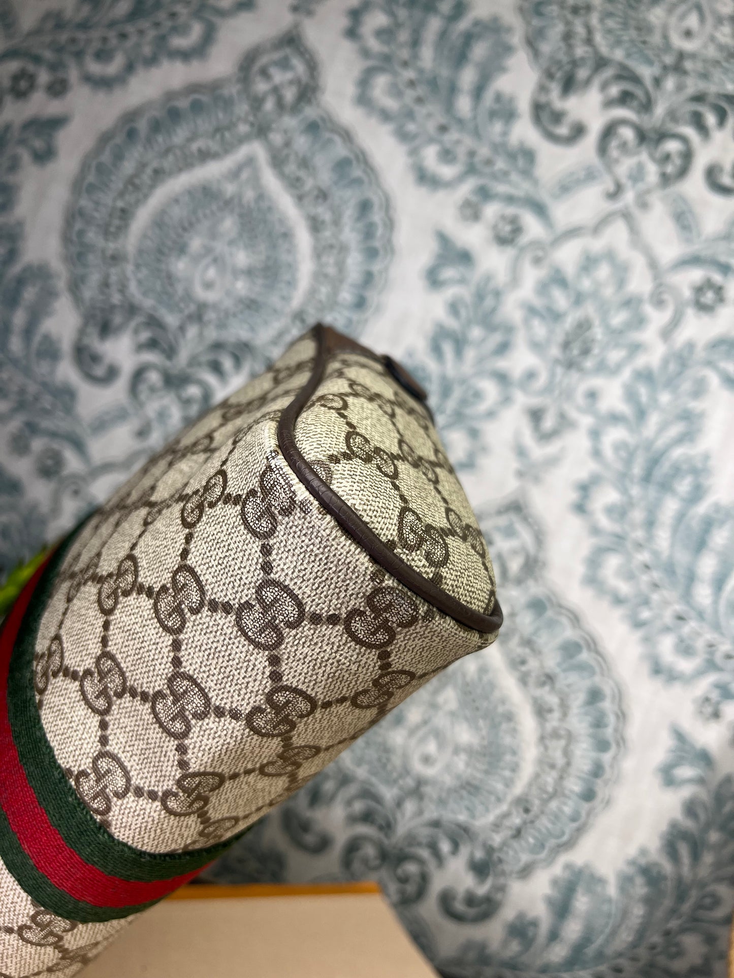 Gucci Supreme Brown Sherry Line Pouch