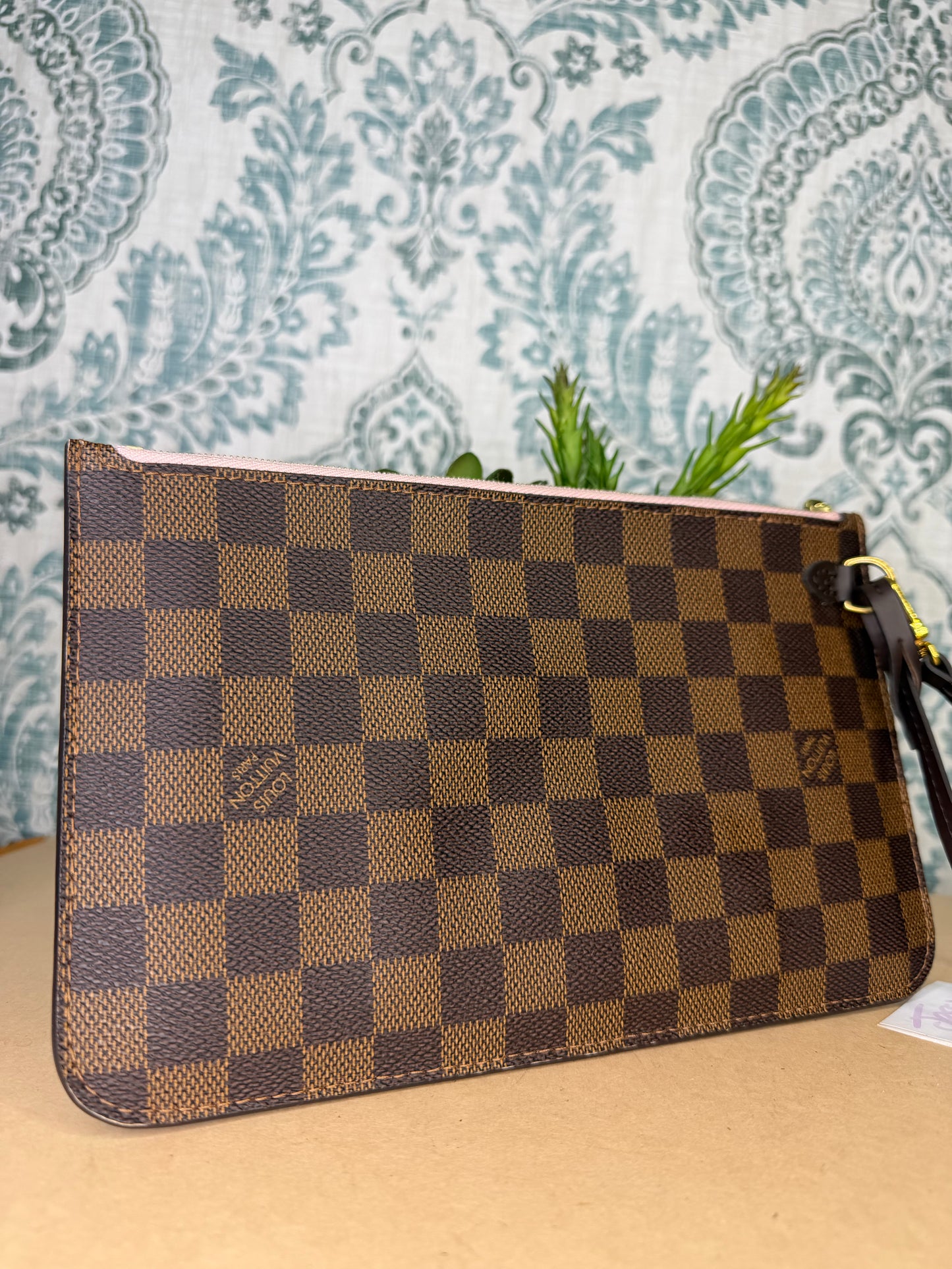 Louis Vuitton Neverfull Pouch Damier Ebene