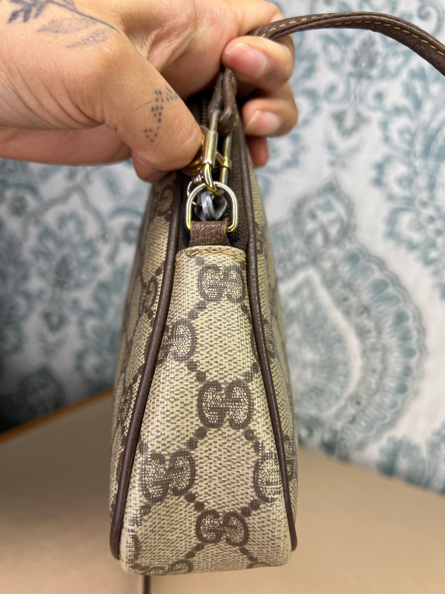 Gucci Supreme Vintage Purse