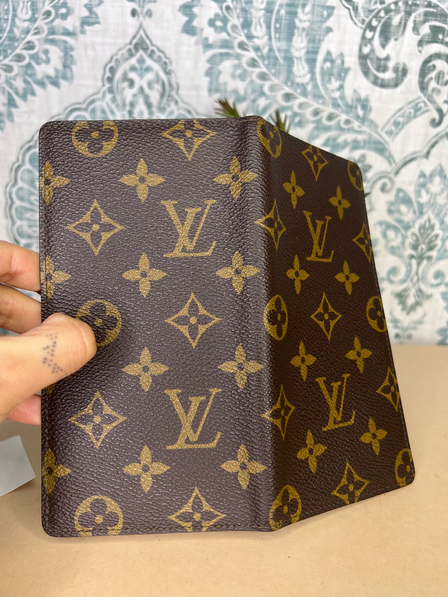 Louis Vuitton Monogram Checkbook Wallet/Cover