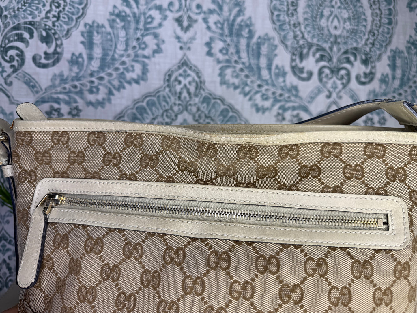 Gucci Canvas GG Beige Crossbody