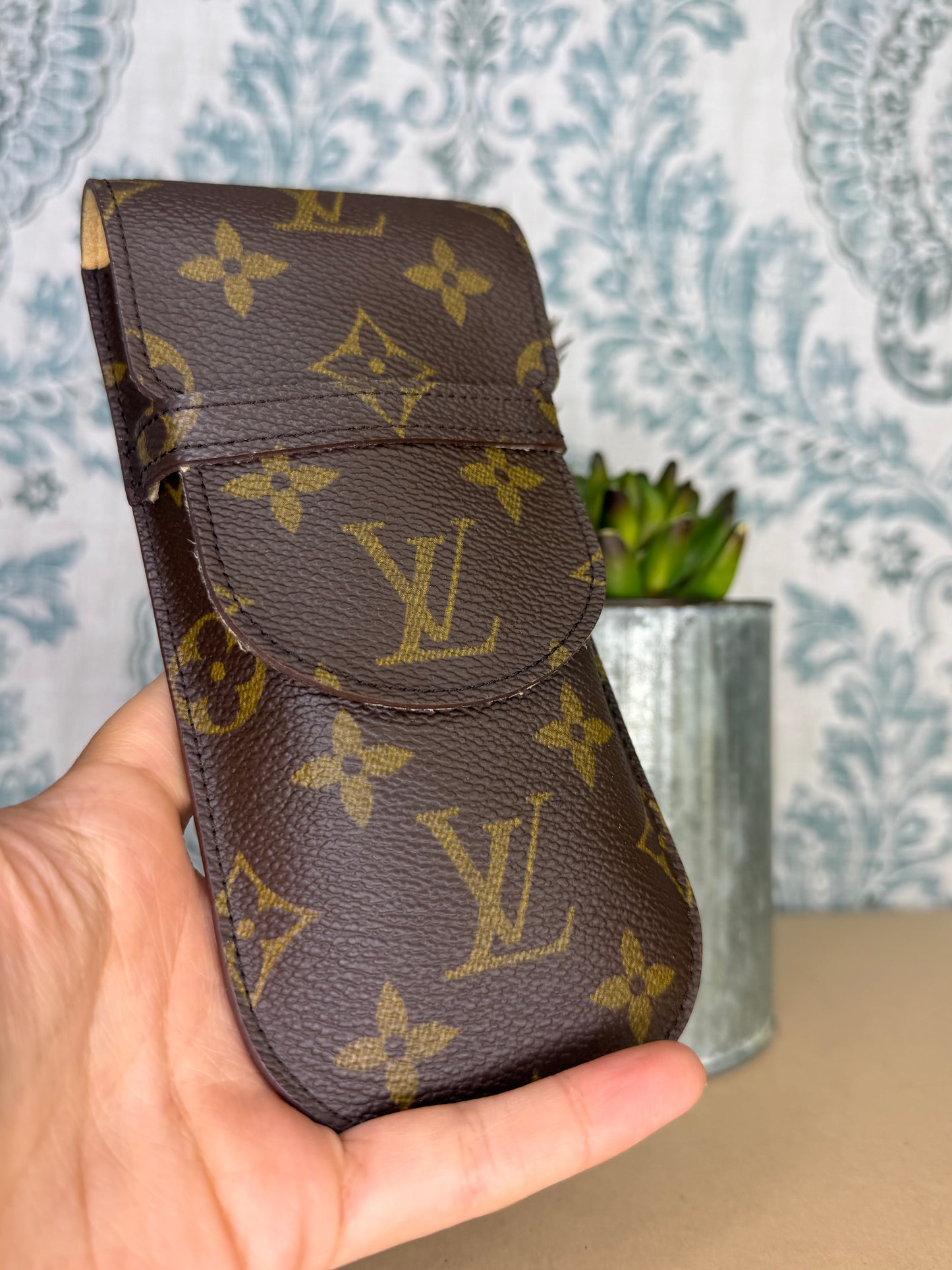 Louis Vuitton Etui Lunette Rabat Glasses Case