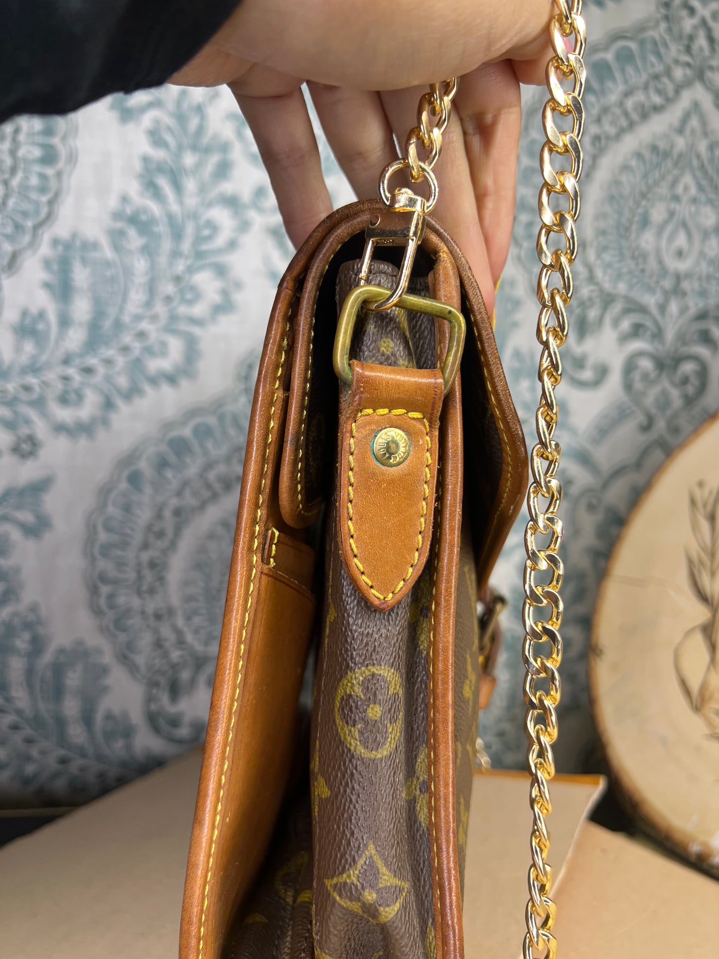 Monogram Portable Serviette

Desktop Organizer