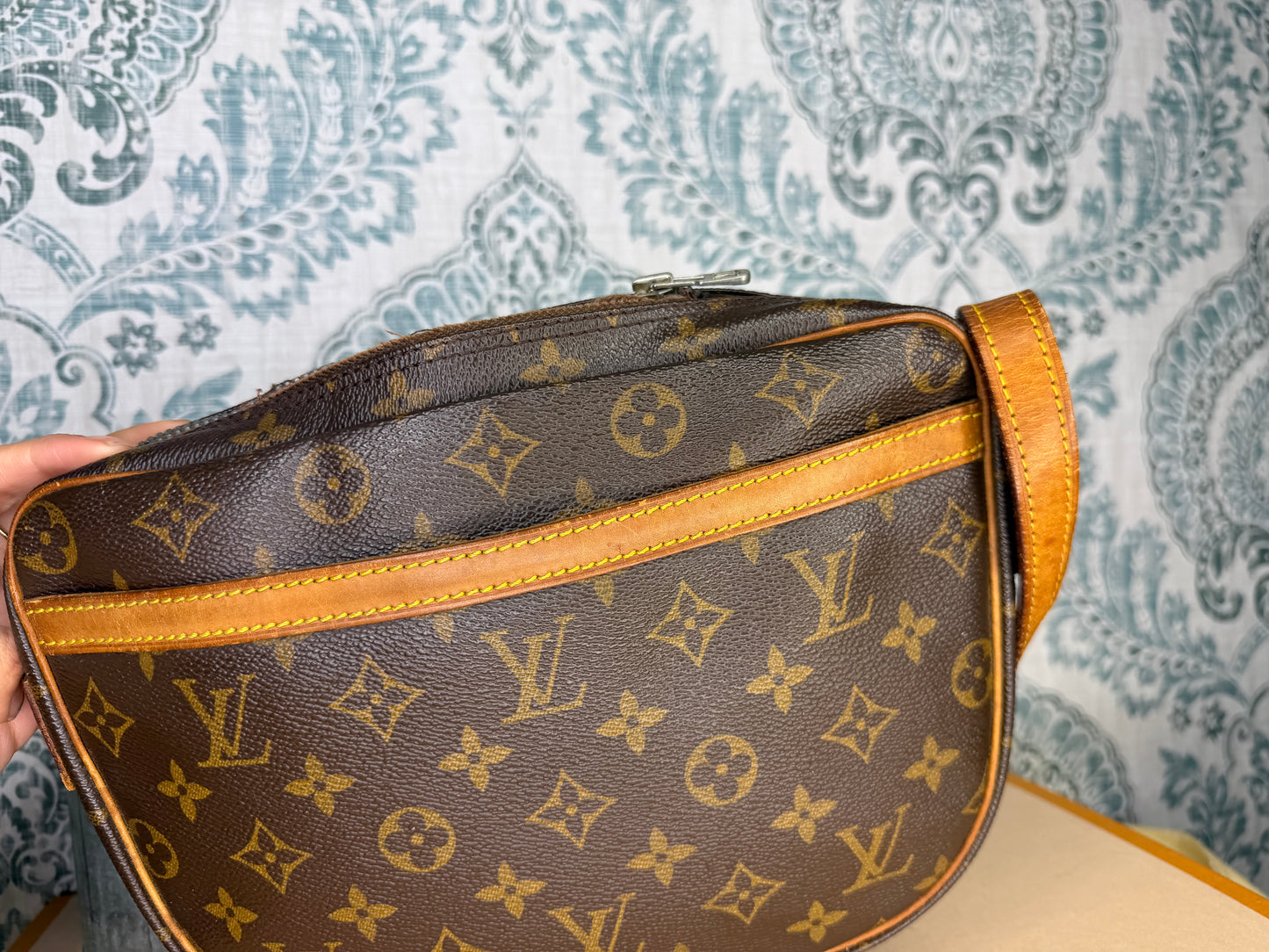 Louis Vuitton Jeune Fille GM (needs repair)