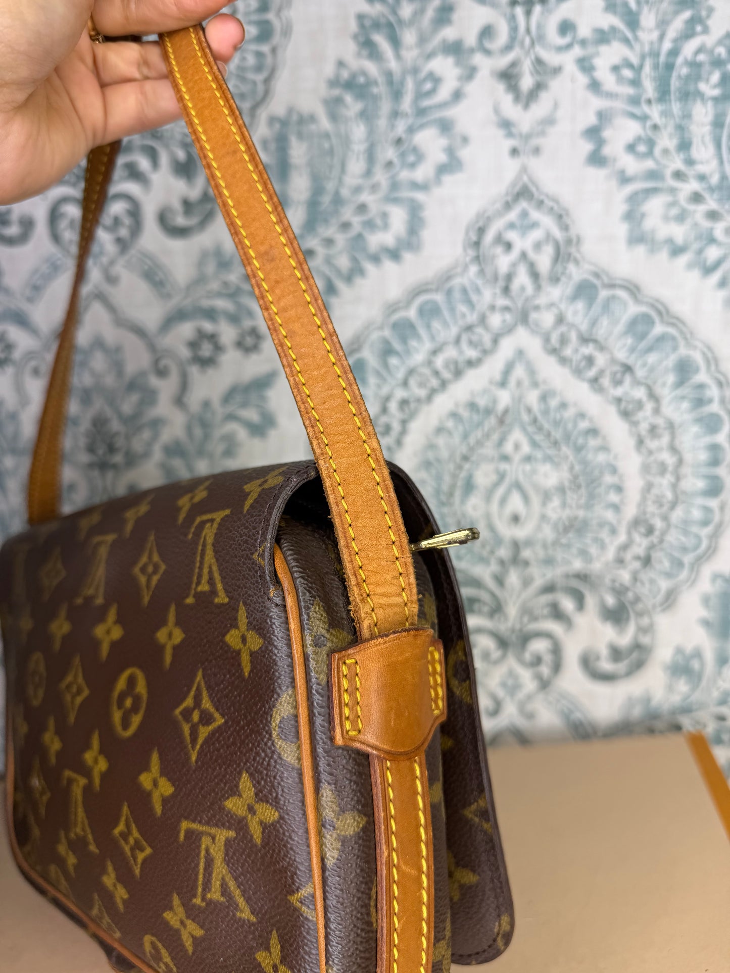 Louis Vuitton Saint Germain 24