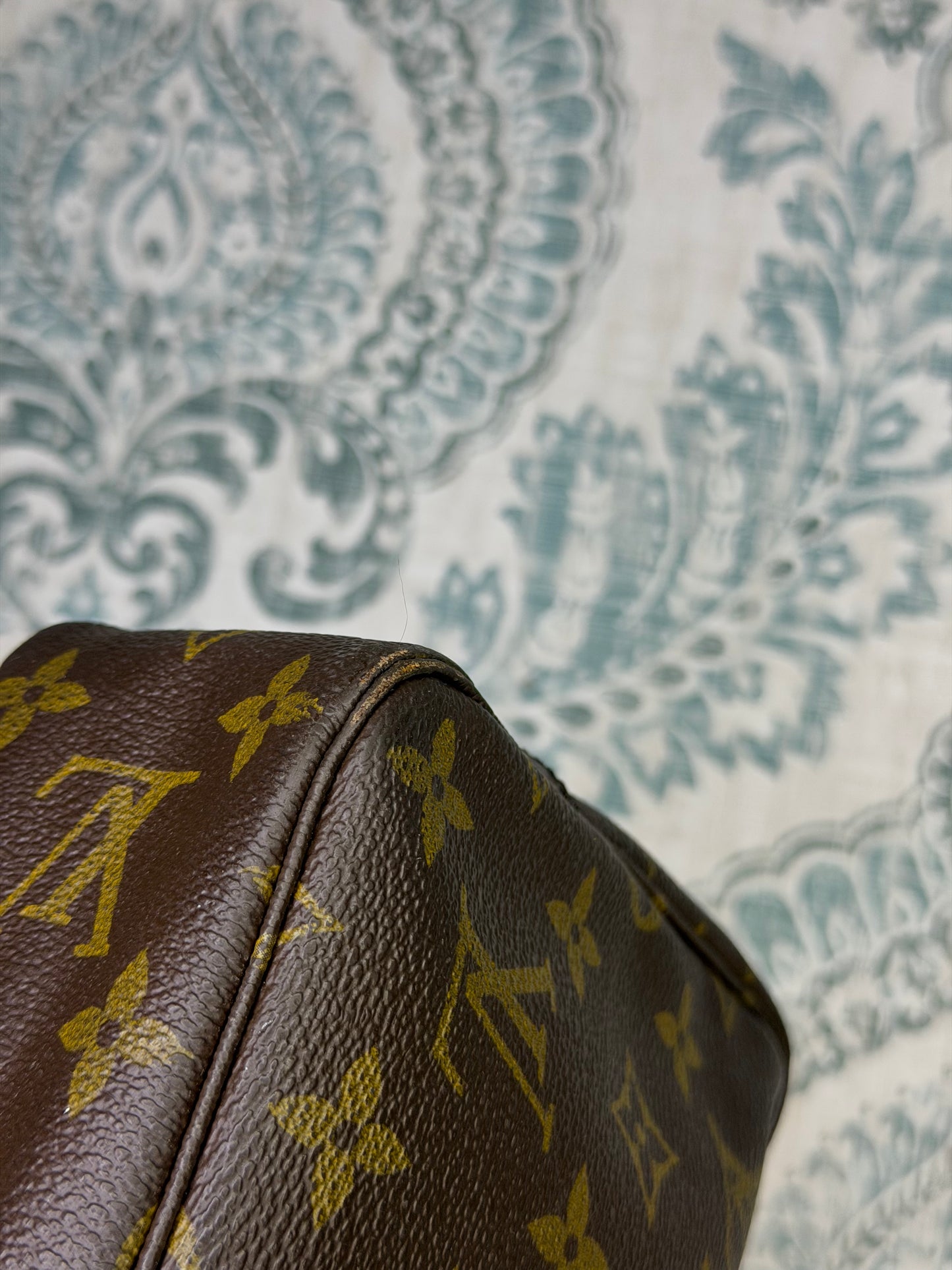 Louis Vuitton Trousse 23