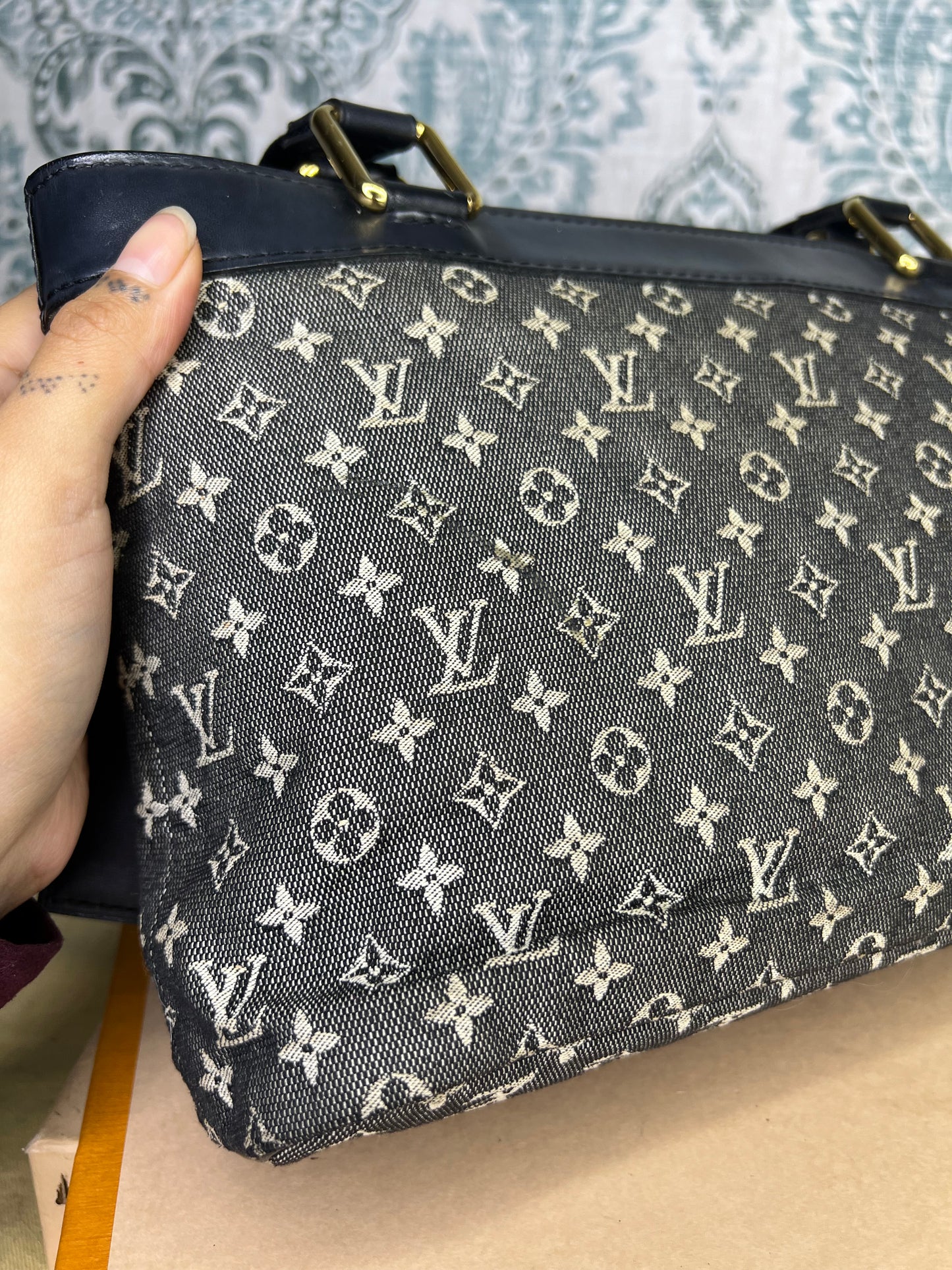 Louis Vuitton Mini Lin Lucille PM