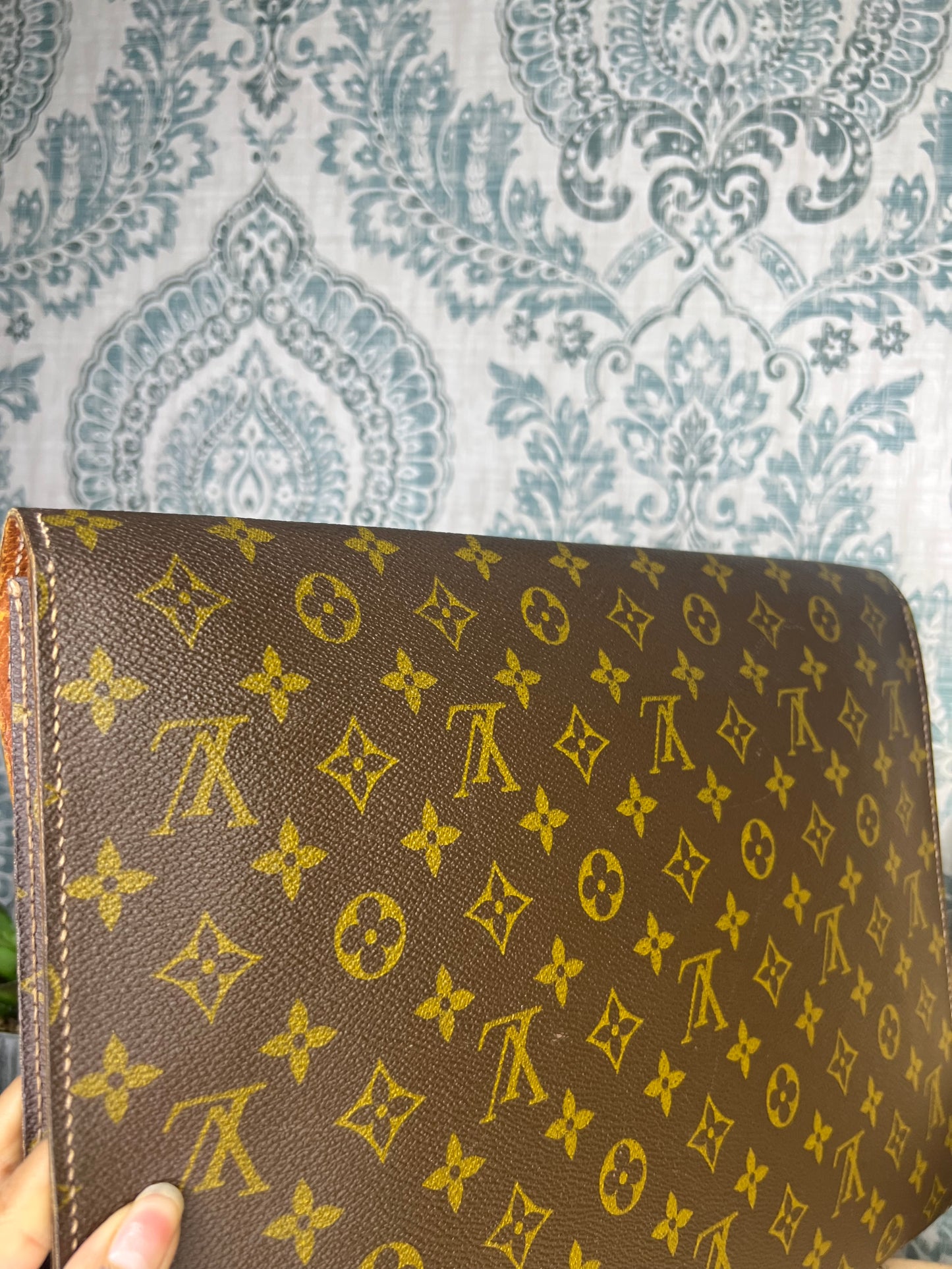 Louis Vuitton Poche Ministre