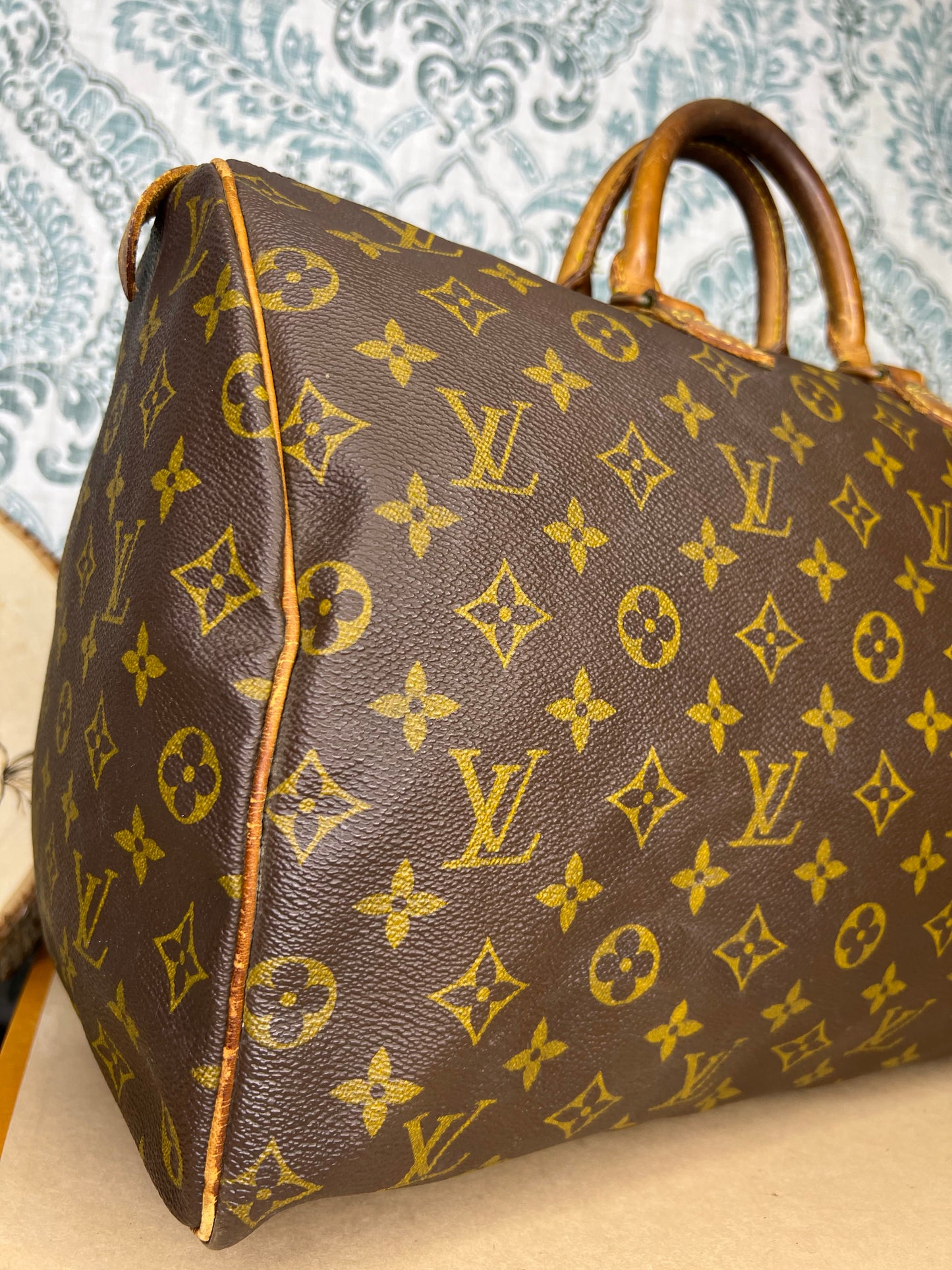 Louis Vuitton Speedy 40