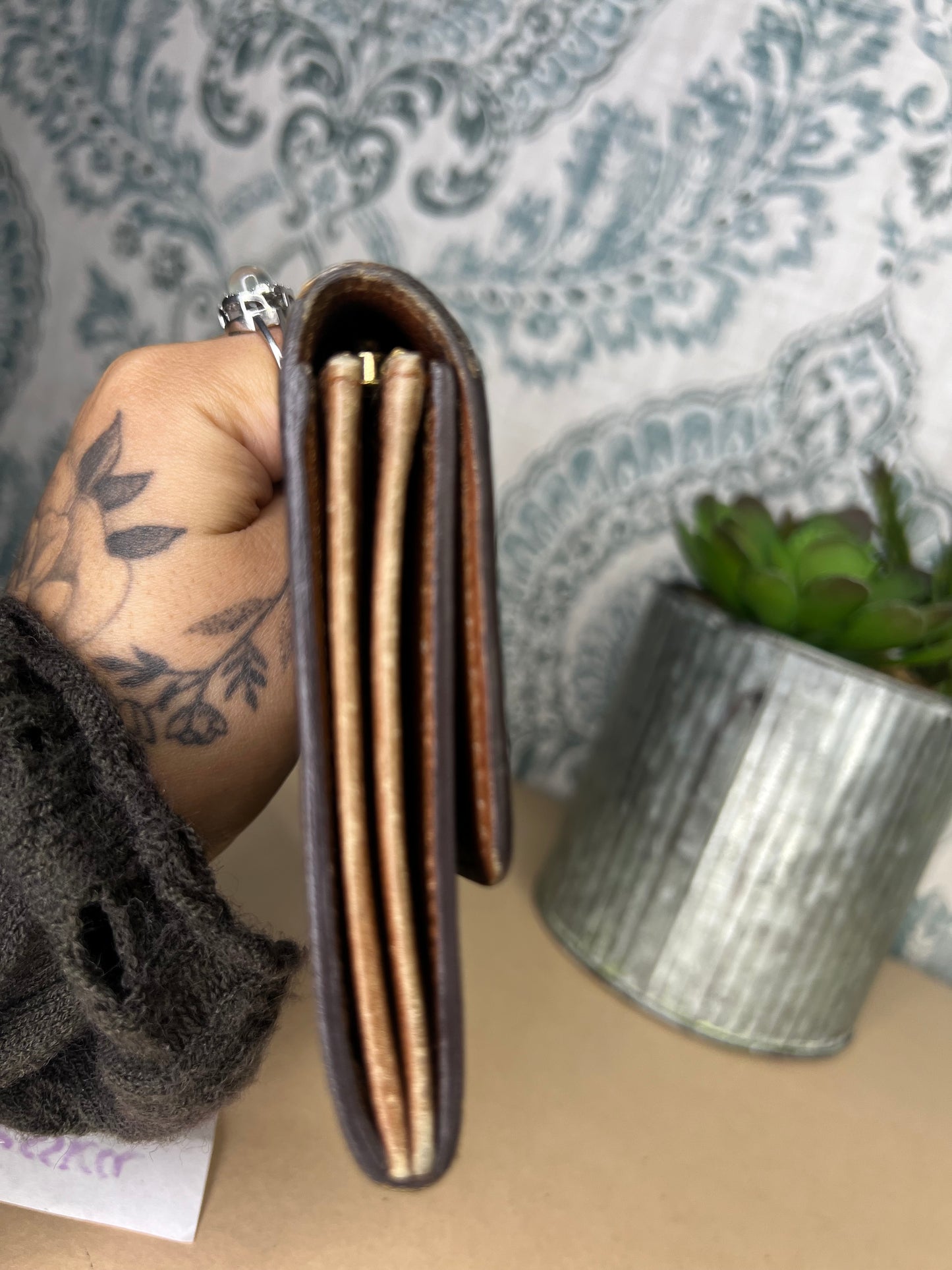 Louis Vuitton Monogram Sarah Wallet