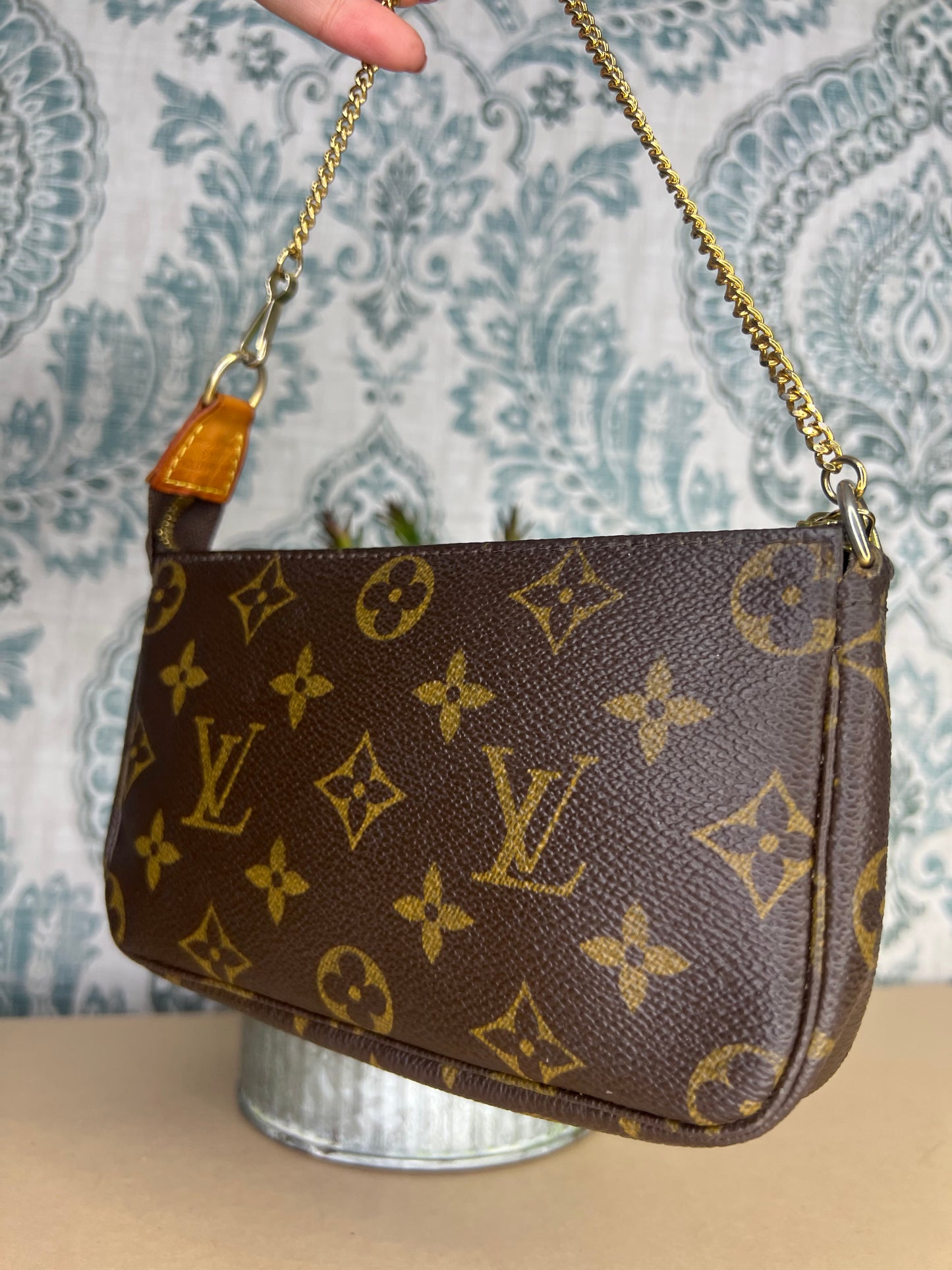 Louis Vuitton Monogram Bucket Pochette #1
