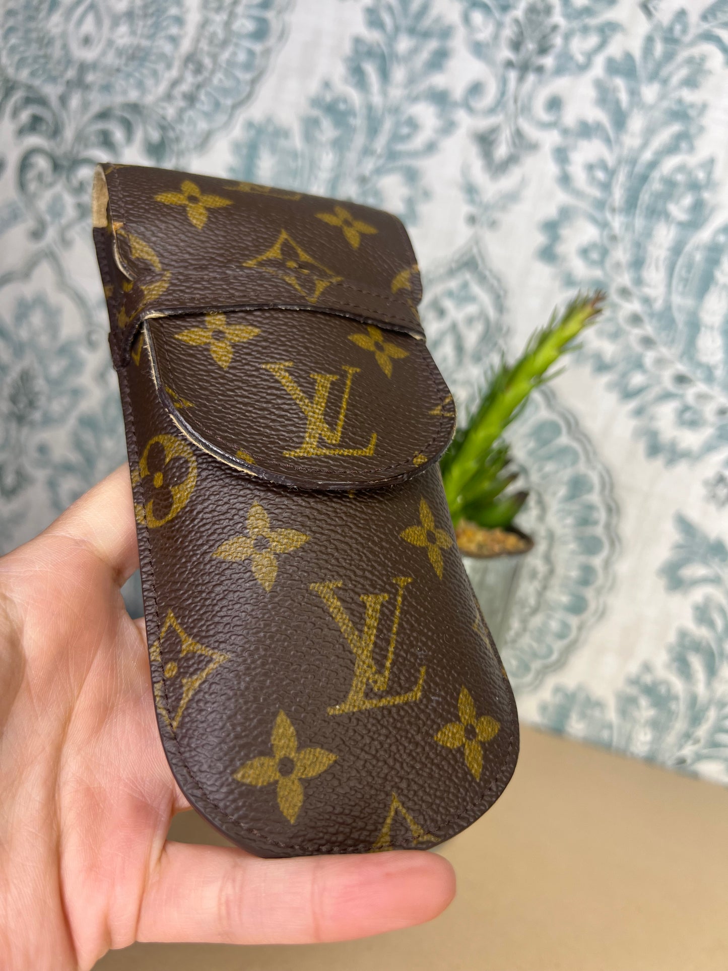 Louis Vuitton Etui Lunette Rabat Glasses Case