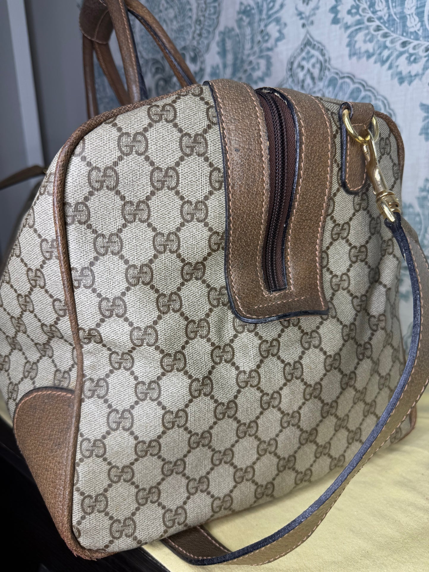 Gucci Vintage Supreme Duffle Bag with Shoulder Strap