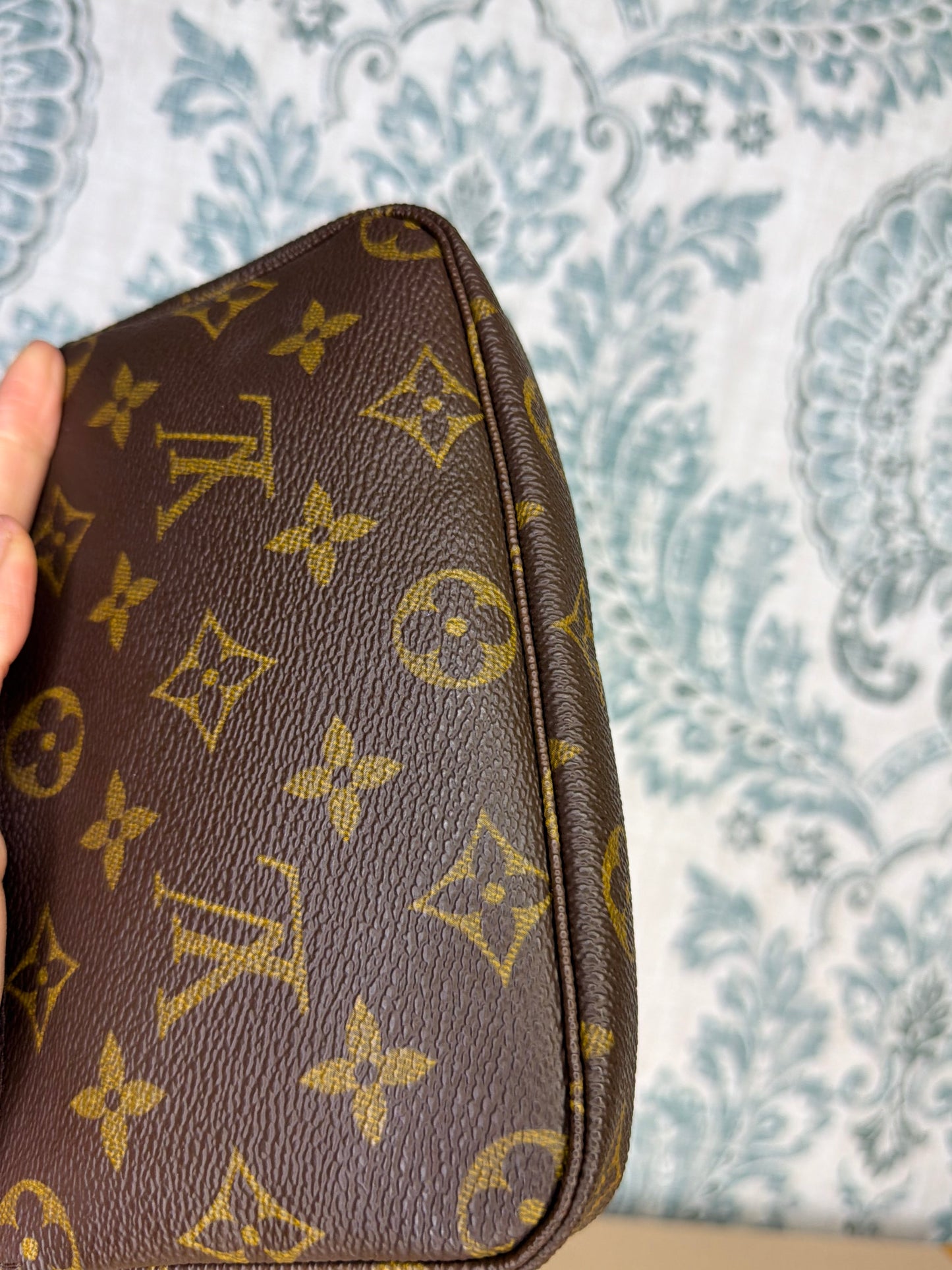 Louis Vuitton Monogram Bucket Pochette #4
