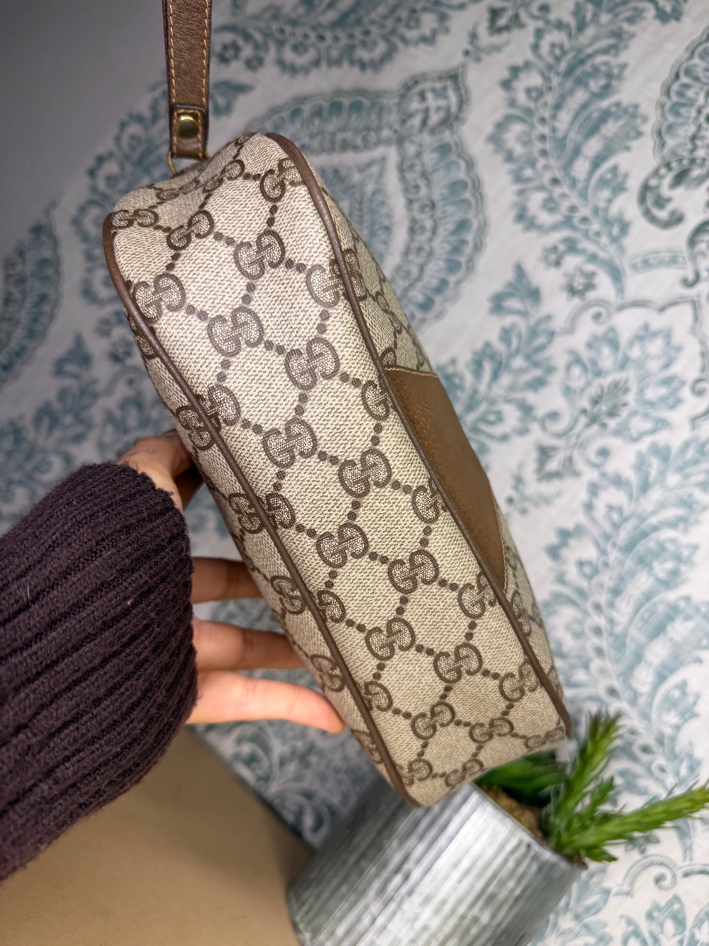 Gucci Supreme Sherry Line Wristlet Clutch