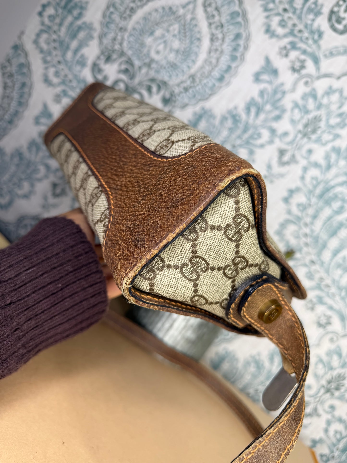 Gucci Supreme Vintage Purse