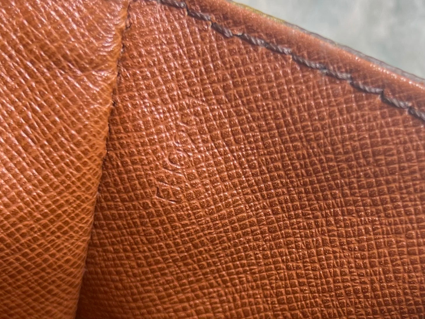 Louis Vuitton Chantilly MM