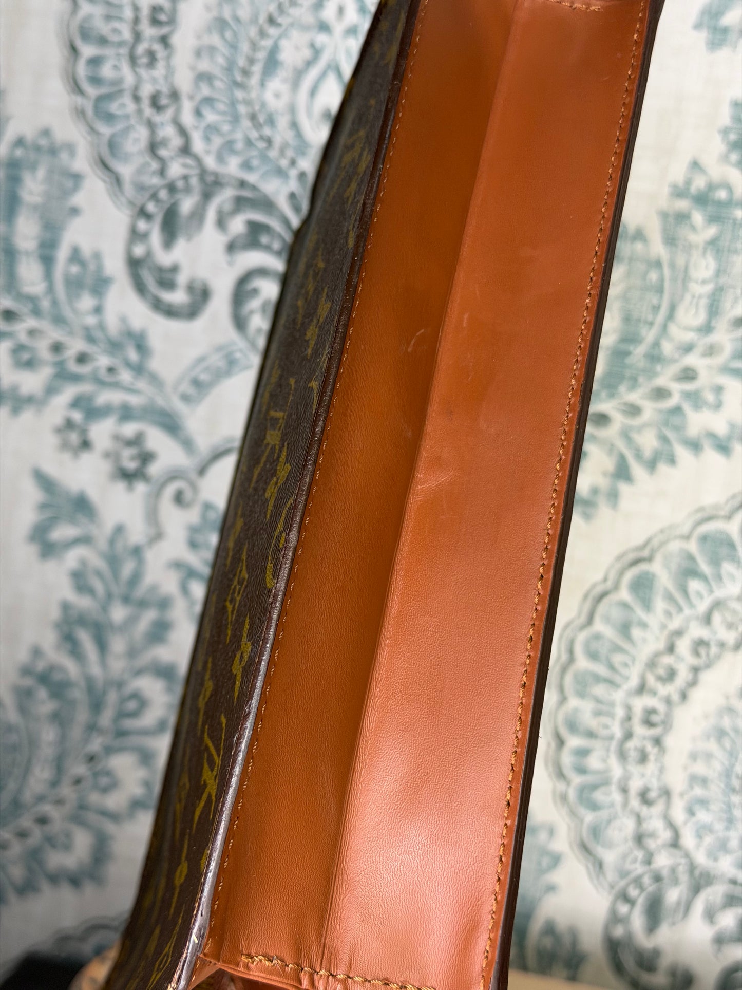 Louis Vuitton Pochette Homme Clutch