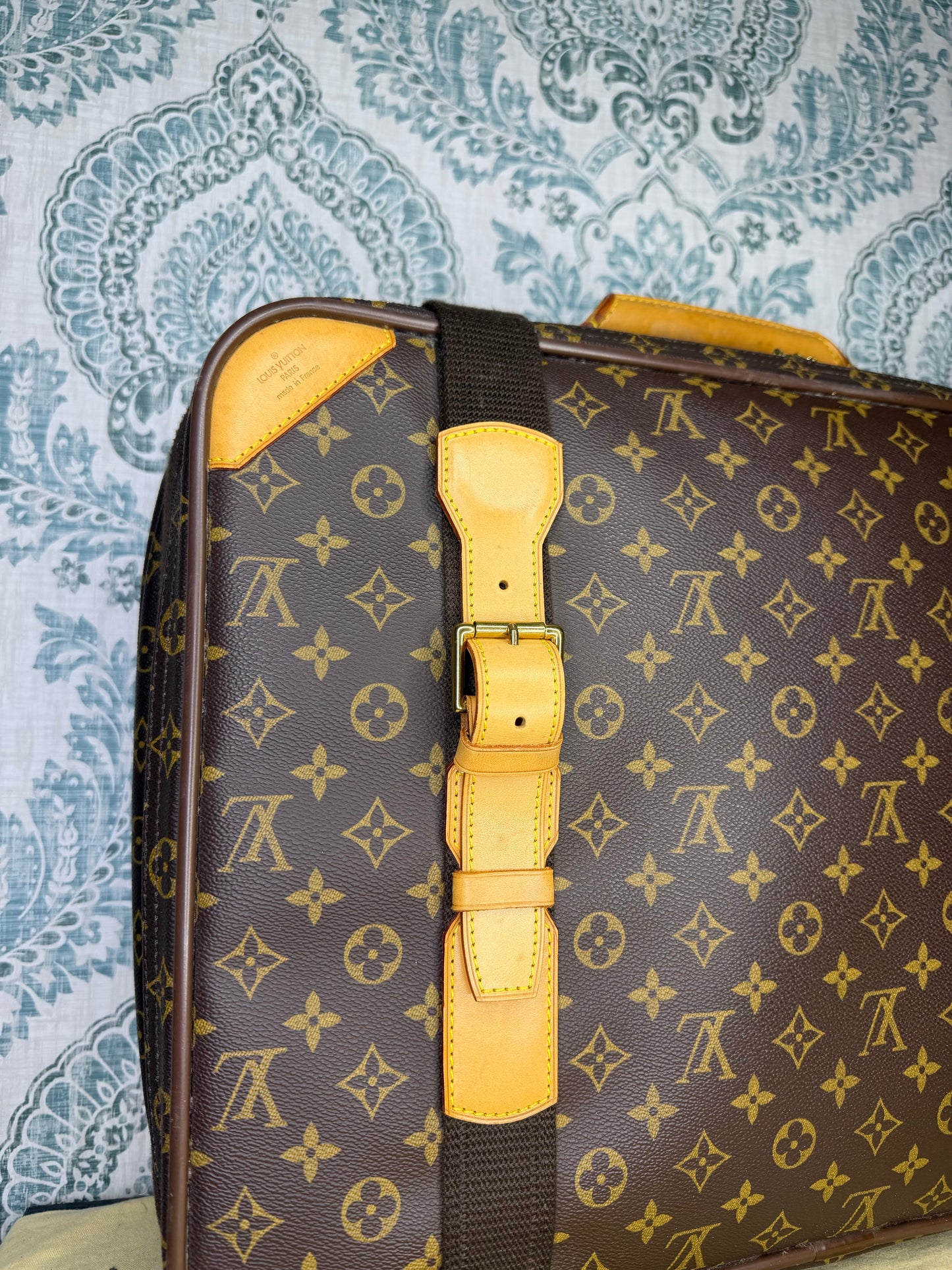 Louis Vuitton Satellite 53 Suit Case