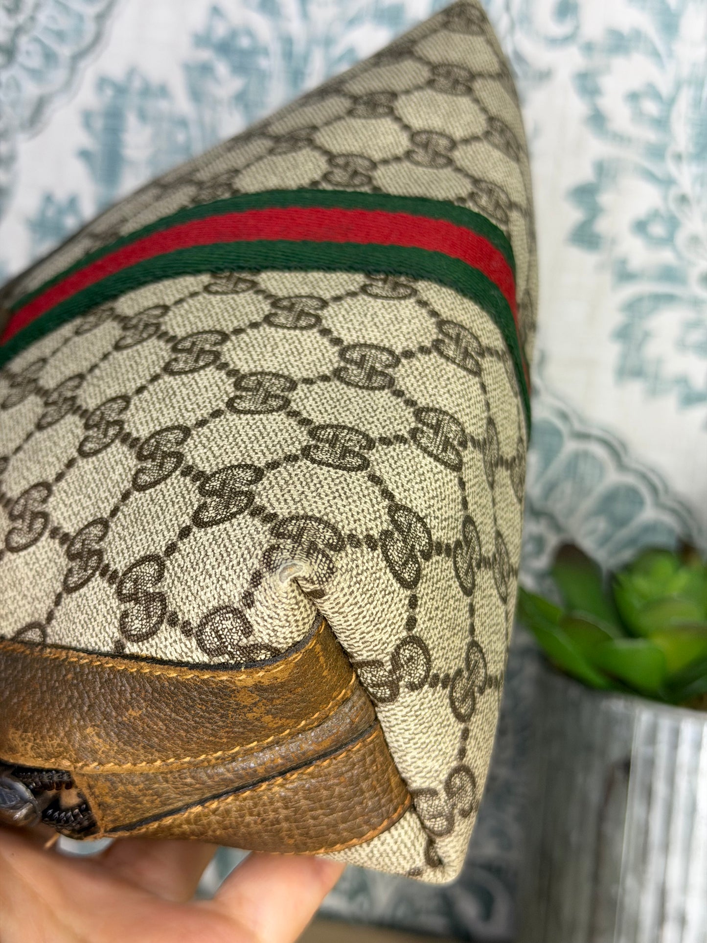 Gucci Supreme Sherry Line Cosmetic Pouch