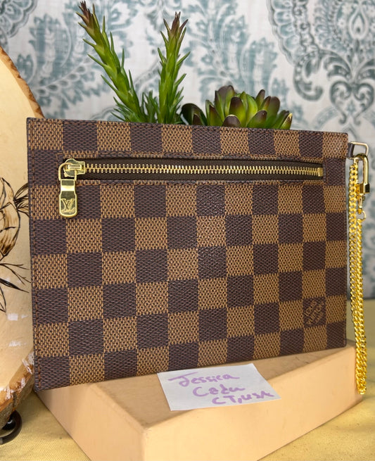 Damier Clifton Wristlet